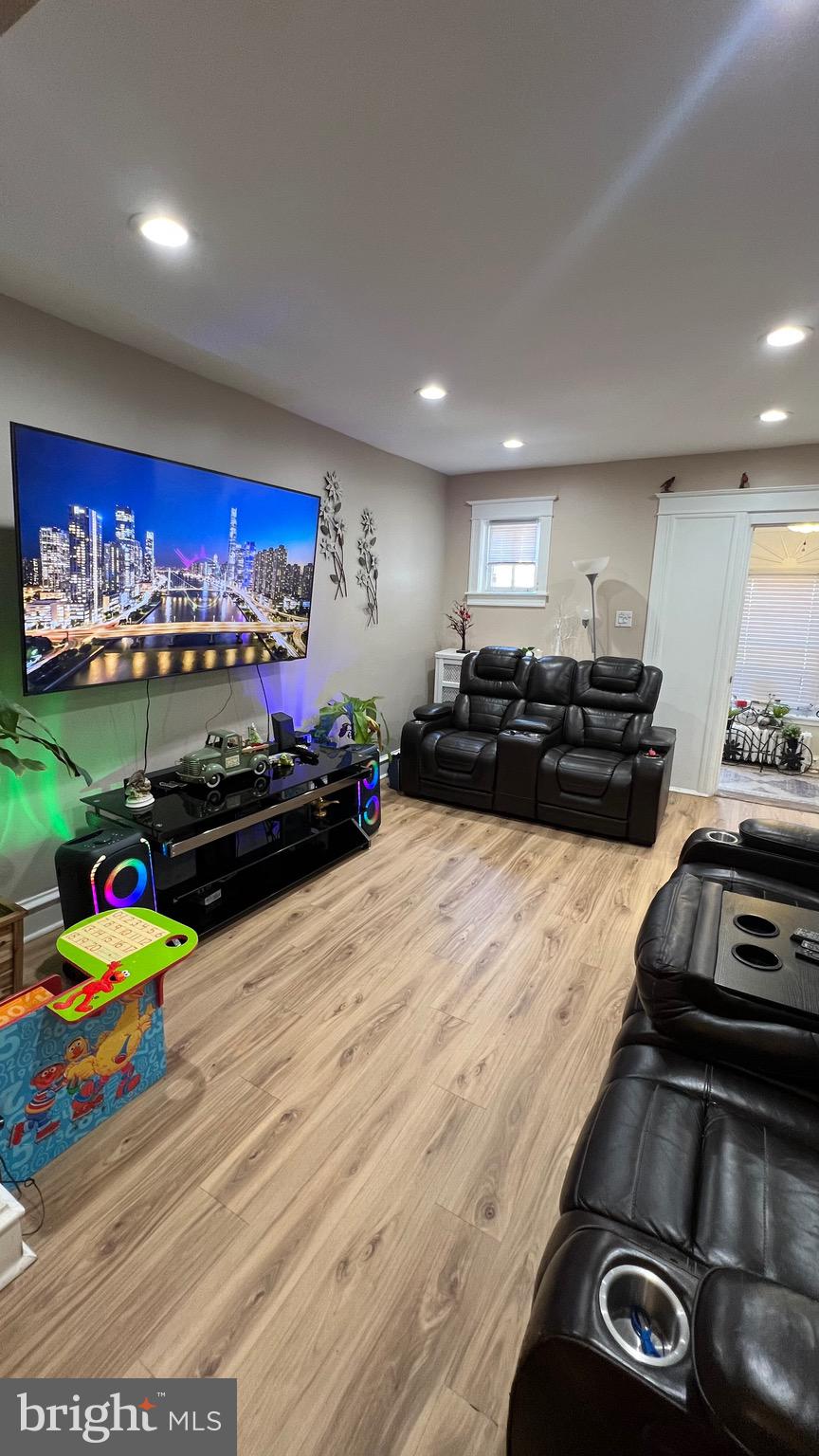 FELTONVILLE - Residential