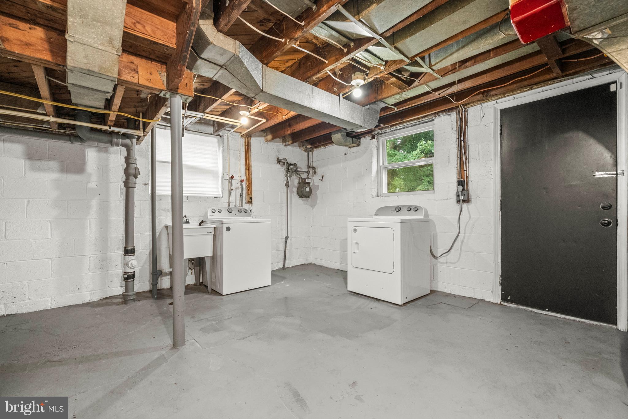 OXON RUN HILLS - Residential