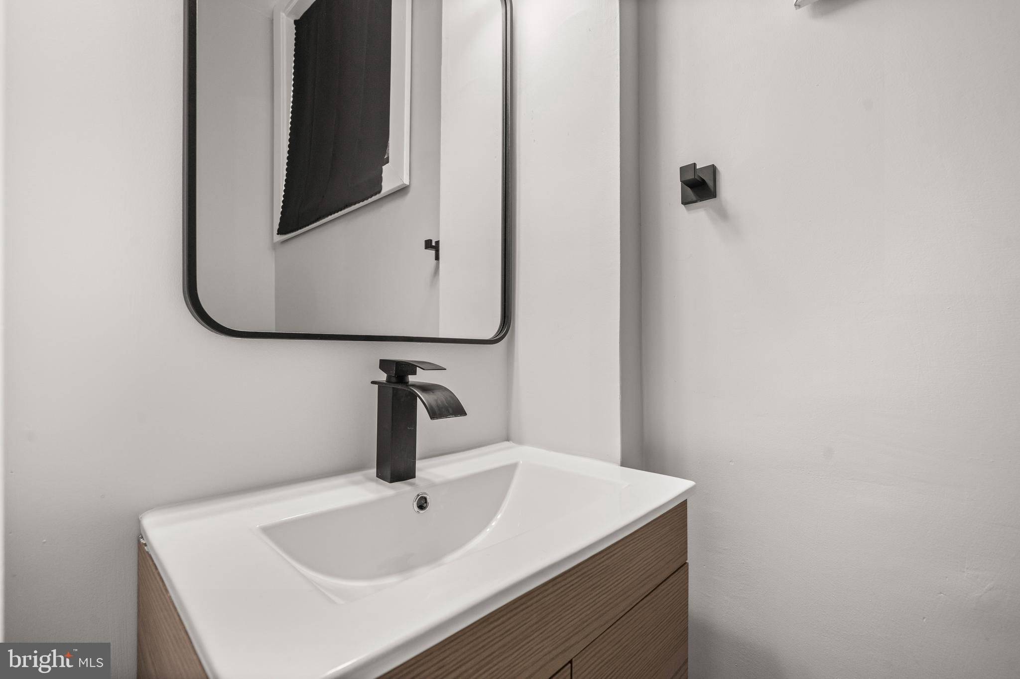 OXON RUN HILLS - Residential