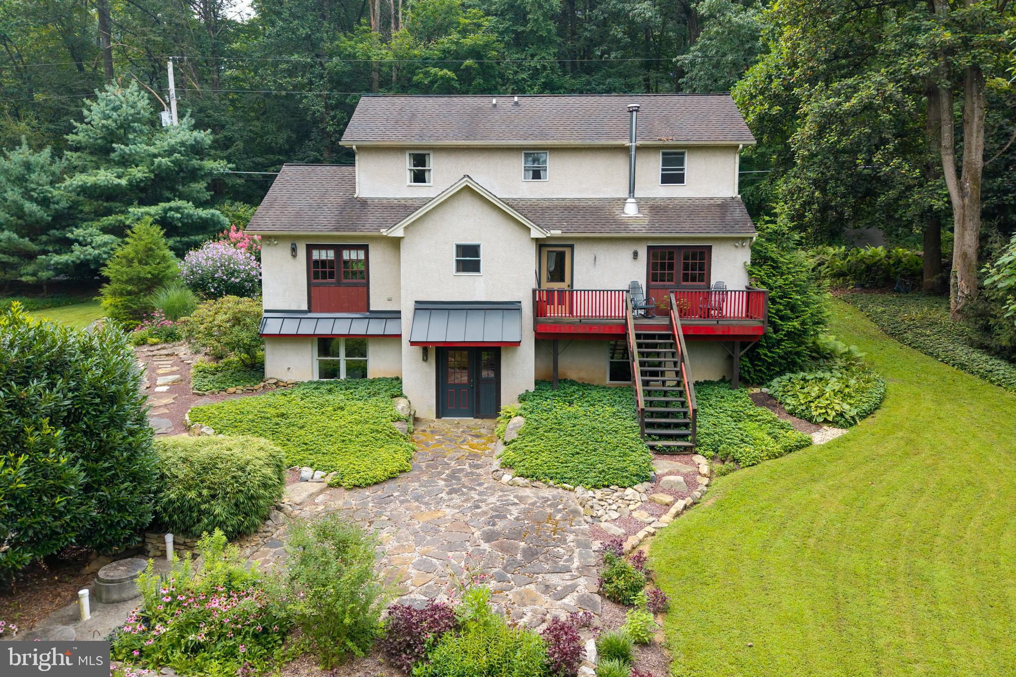 957 MOUNT PLEASANT ROAD