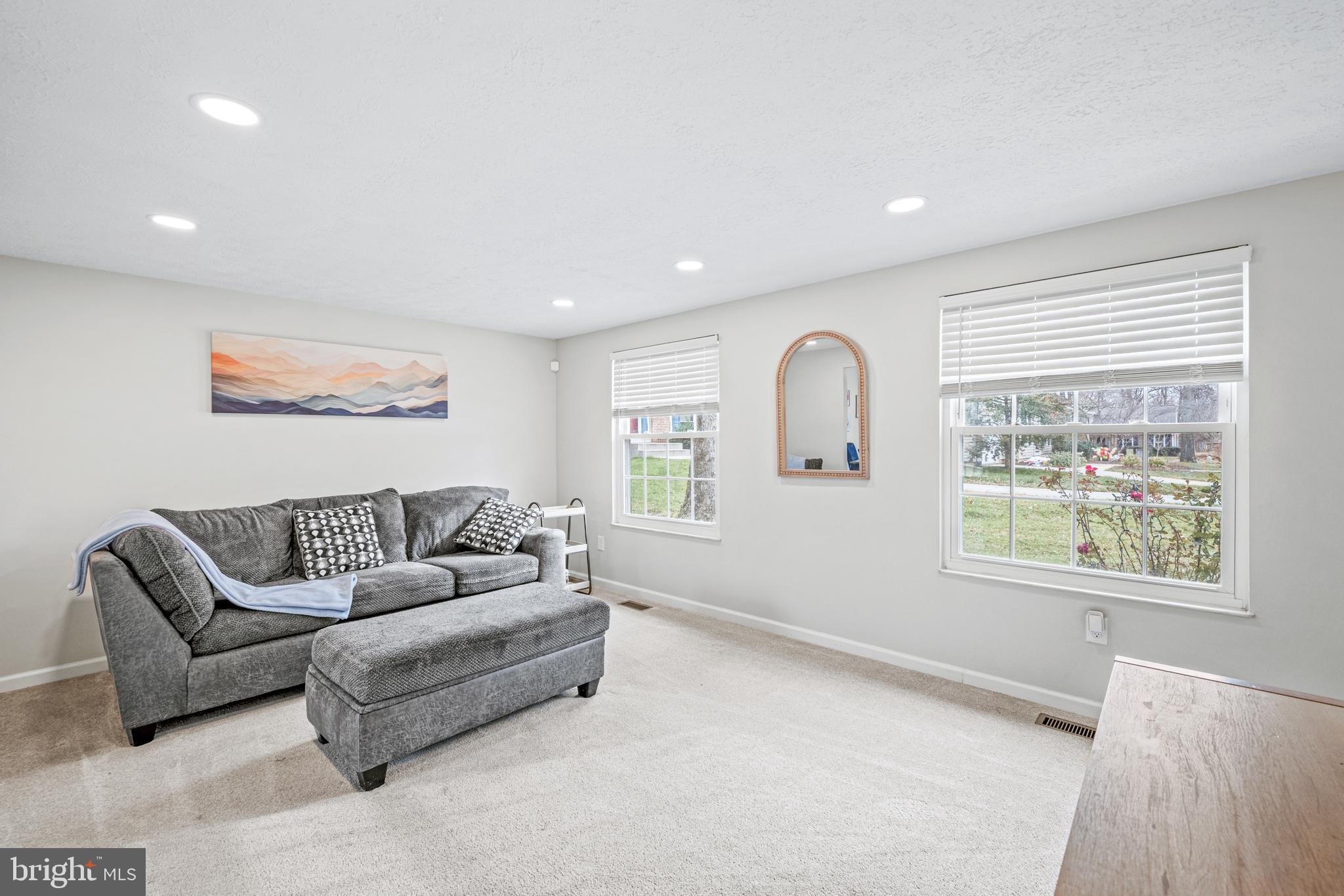 10122 CAPE ANN DRIVE