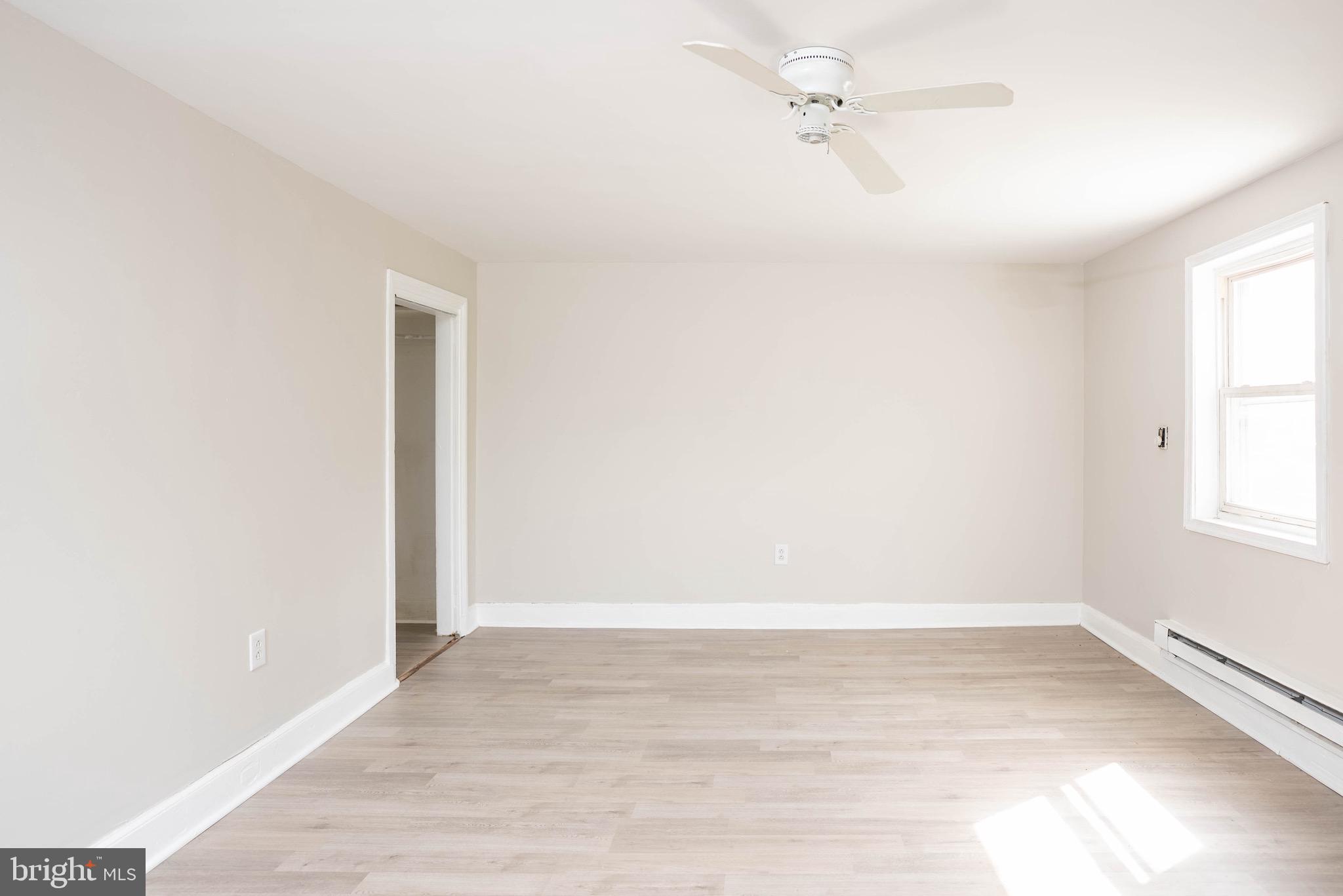 FRANKFORD - Residential Income