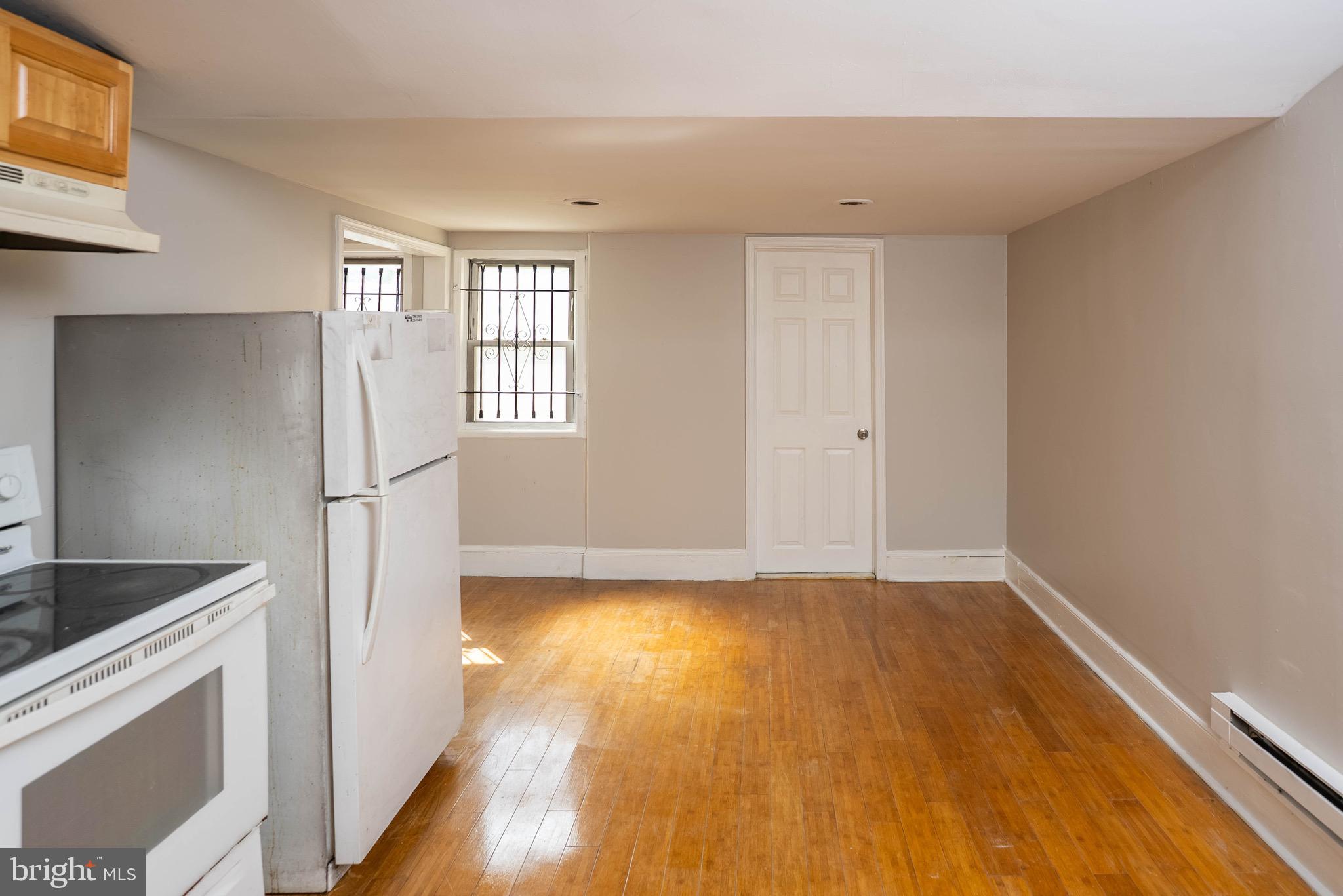 FRANKFORD - Residential Income