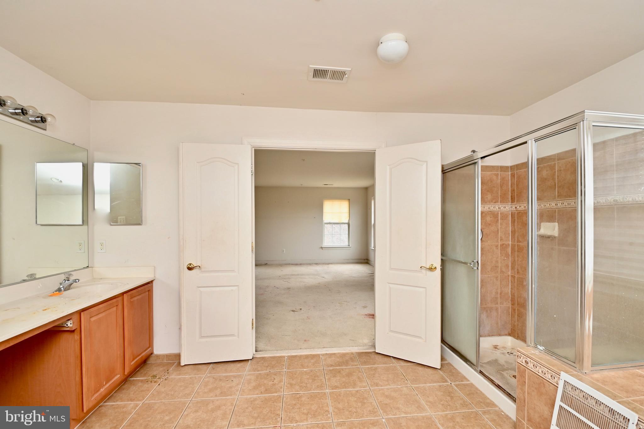 THE RIDGES II-PLAT EIGHT - Residential