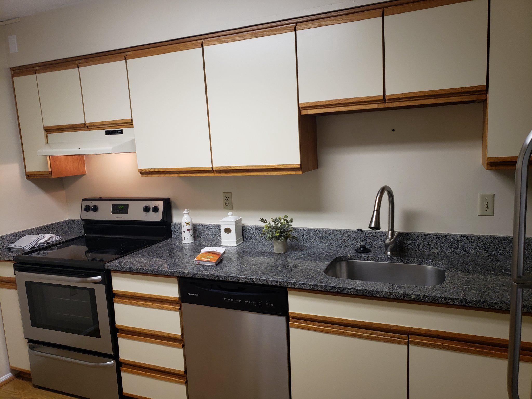 GREENS AT LEISURE WORLD - Residential