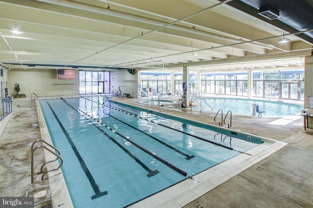 GREENS AT LEISURE WORLD - Residential