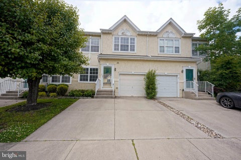 Townhouse For Sale - 51 Versailles Boulevard<br/> CHERRY HILL, NJ 08003
