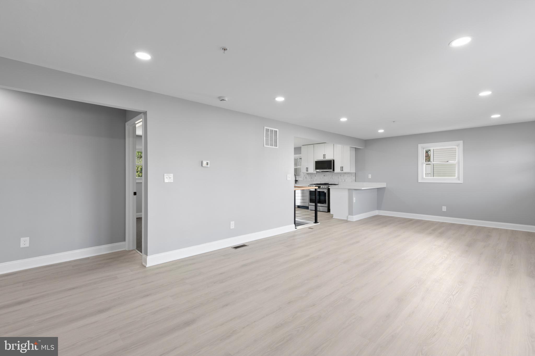 MCGUCKIAN - Residential