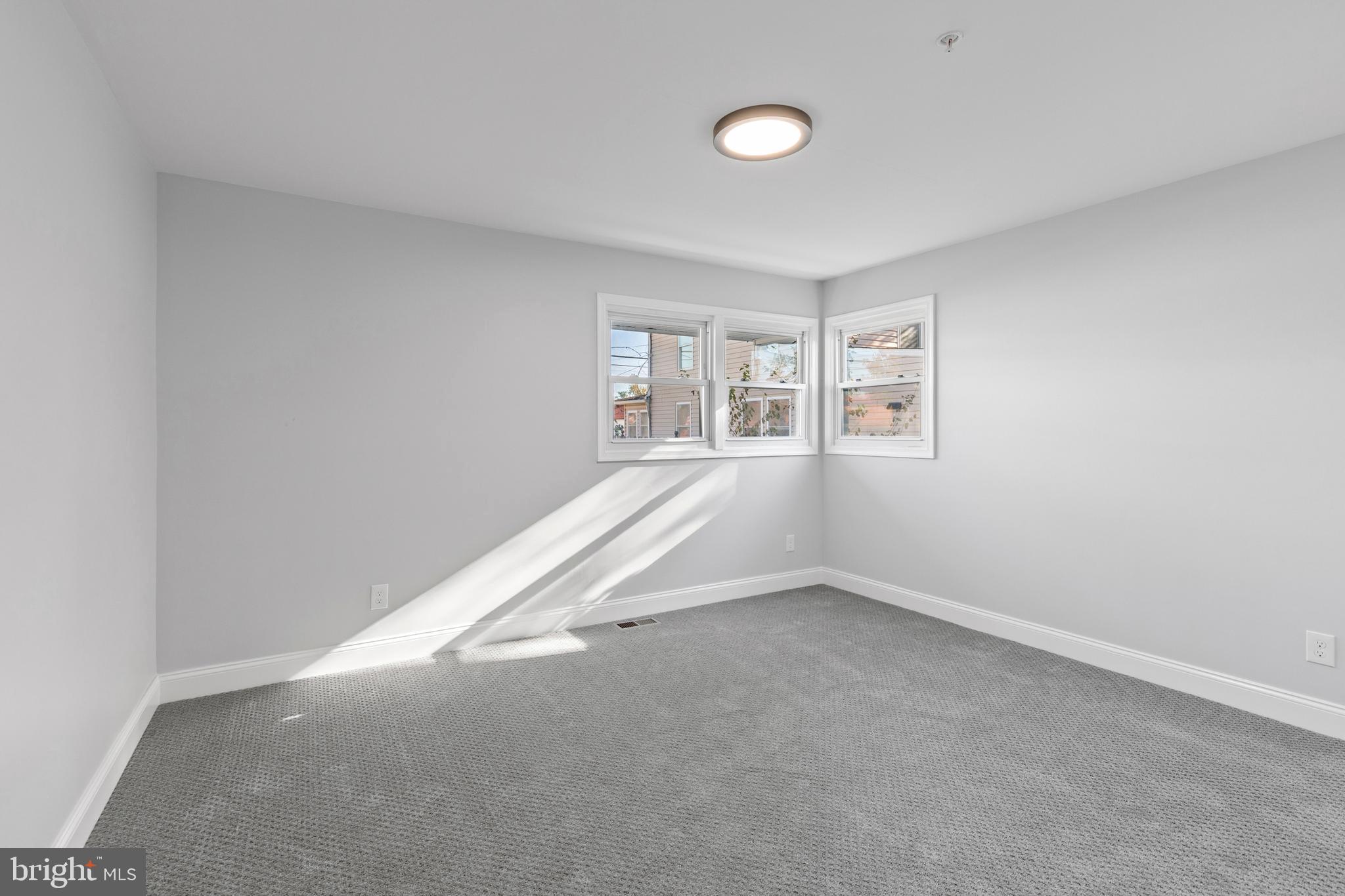 MCGUCKIAN - Residential