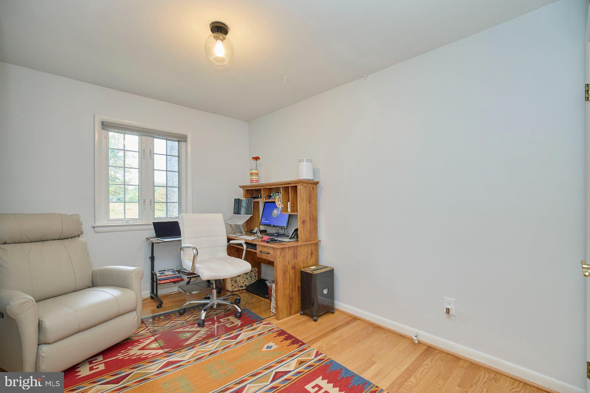 FONTAINEBLEAU ESTATES - Residential