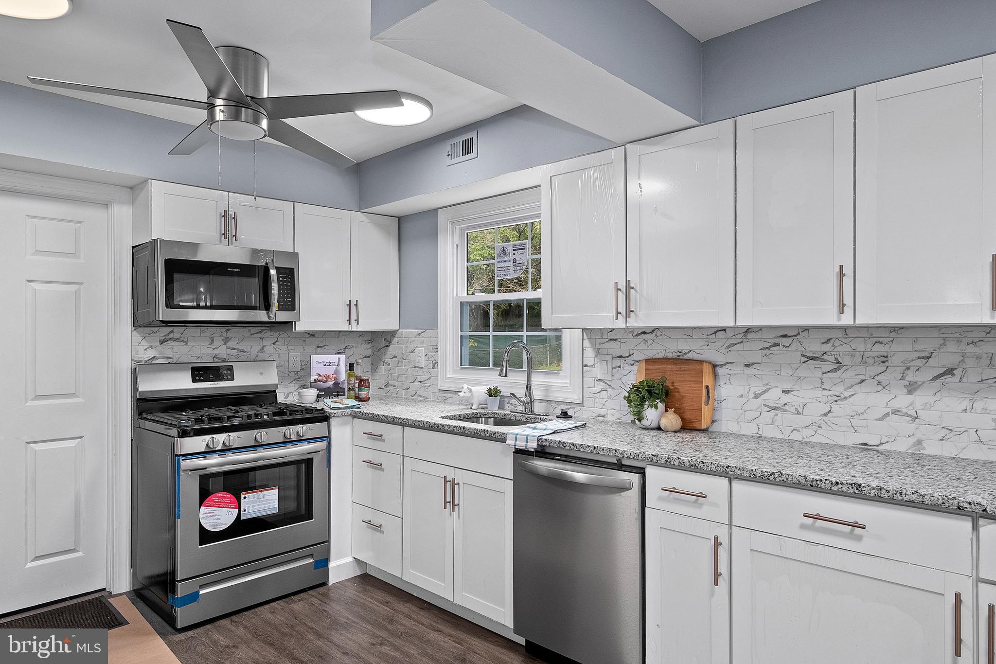 HEATHER HILLS AT BELAIR - Residential