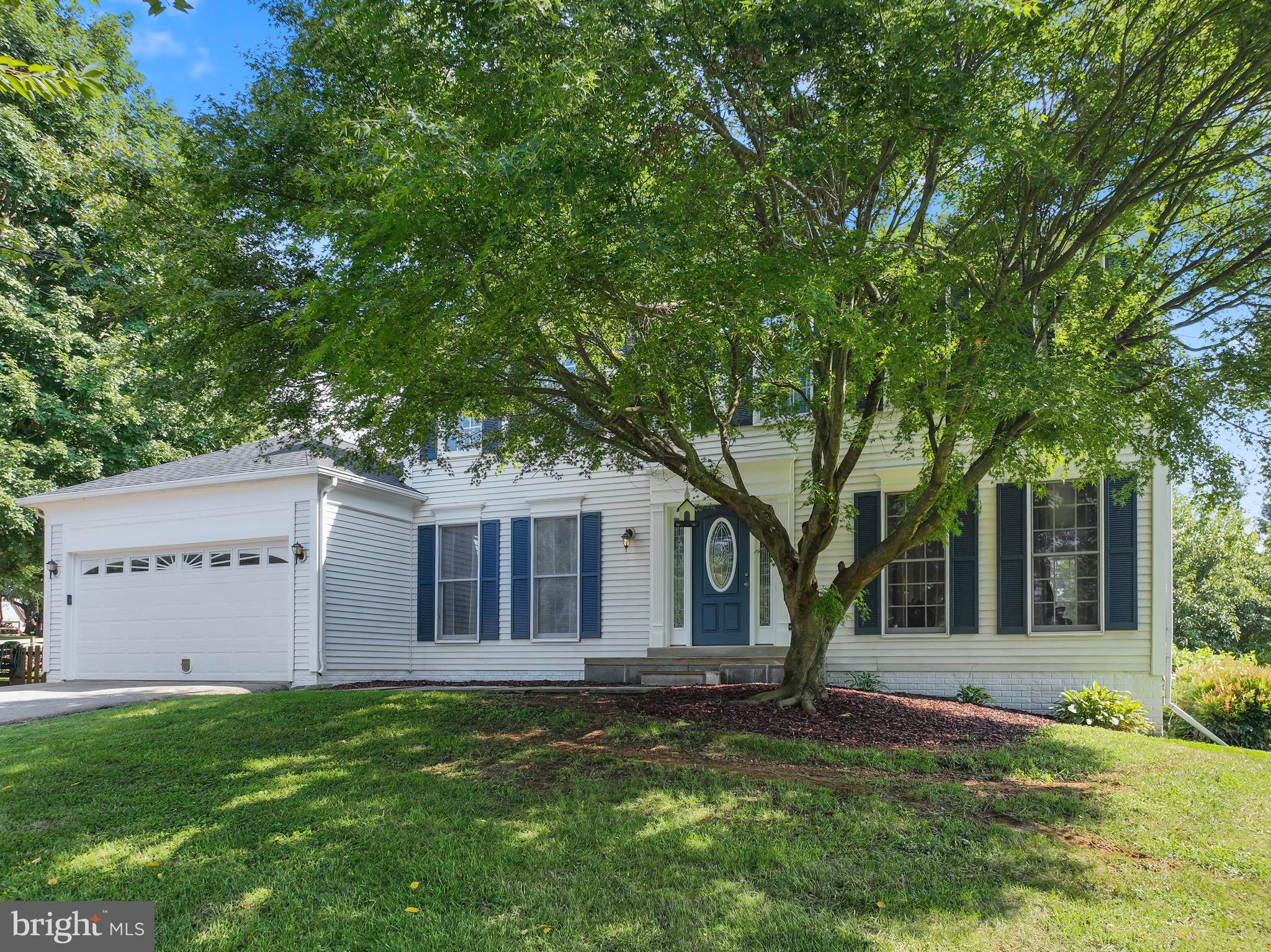 STEEPLE CHASE - Residential