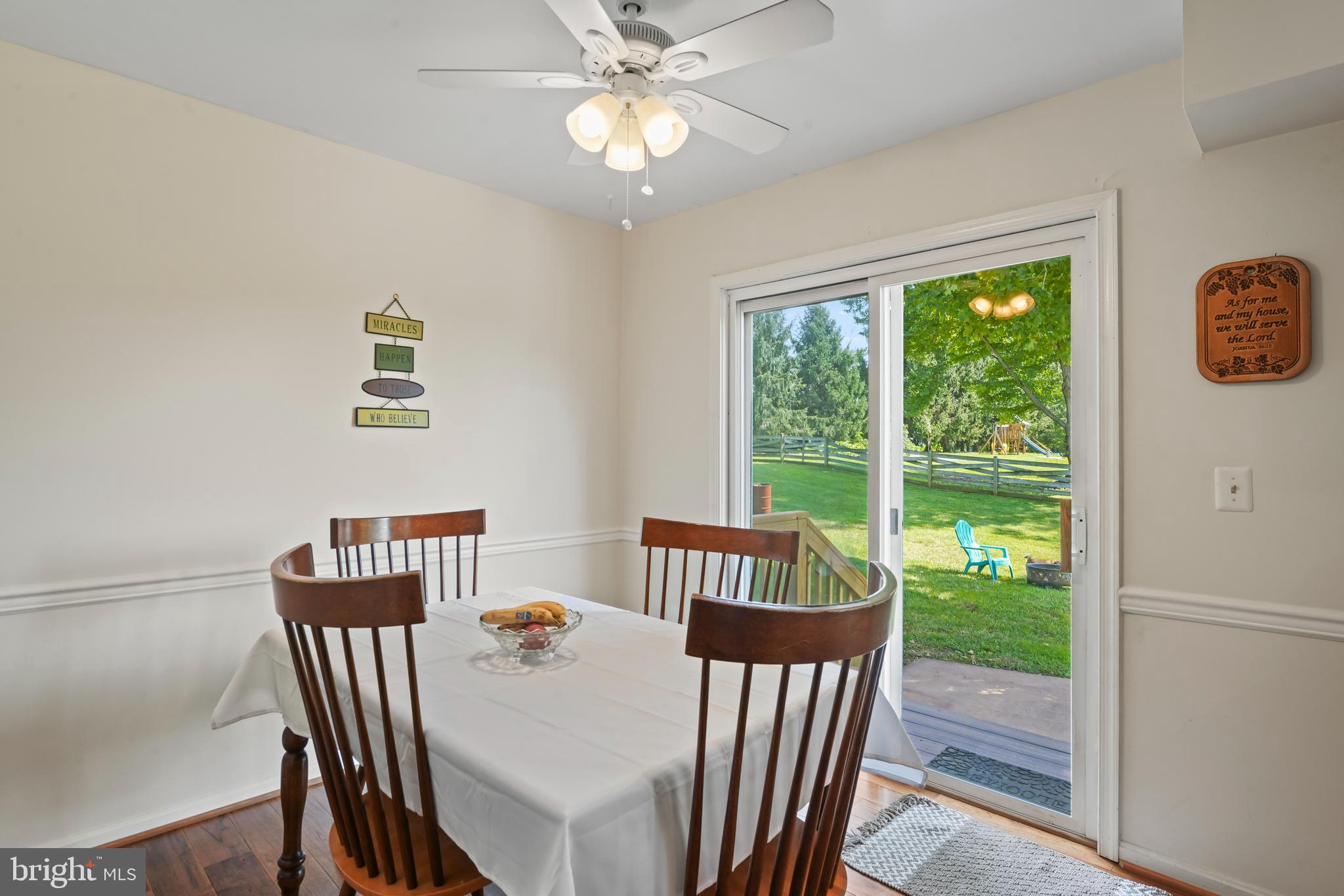 STEEPLE CHASE - Residential