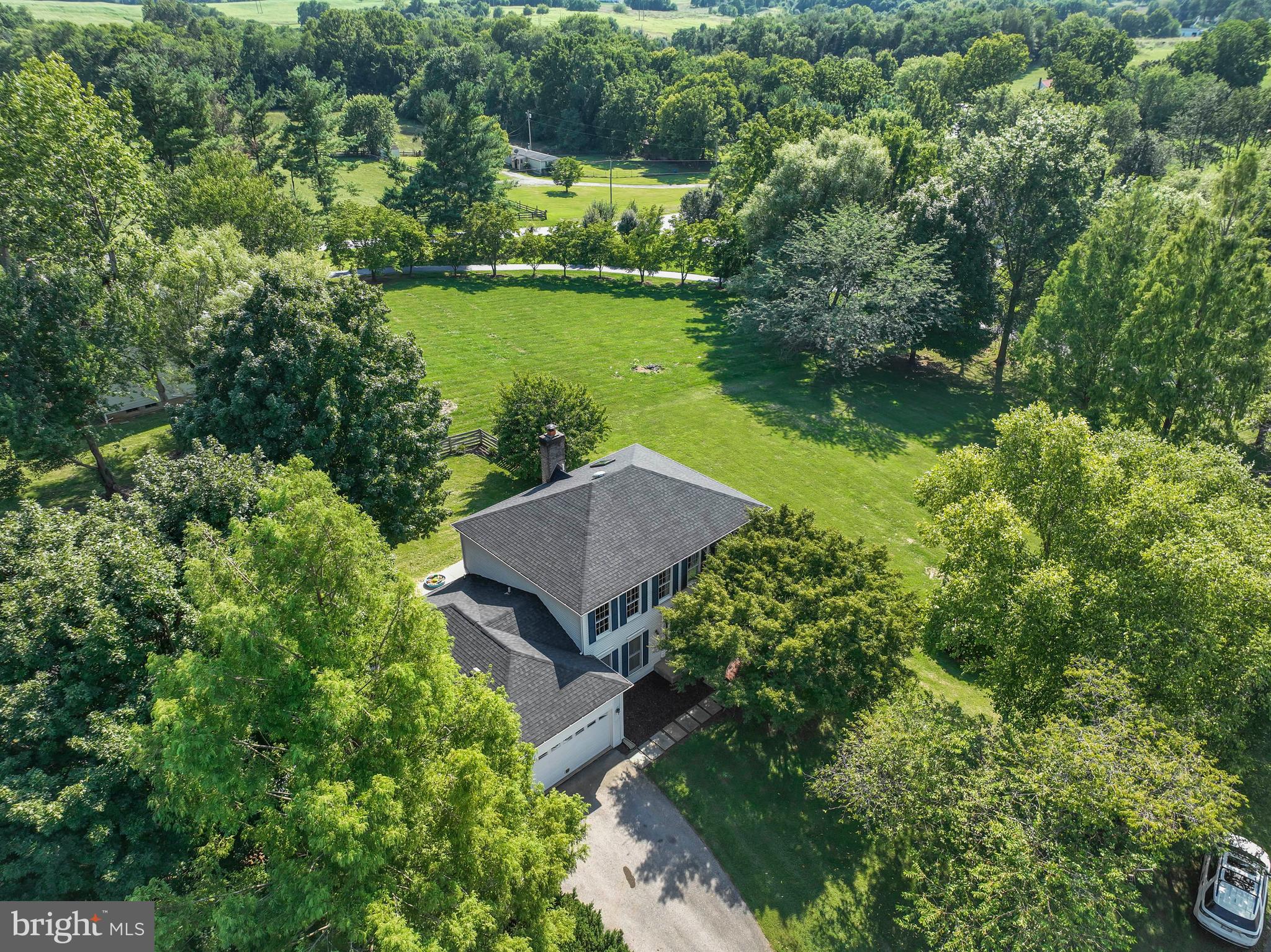 STEEPLE CHASE - Residential