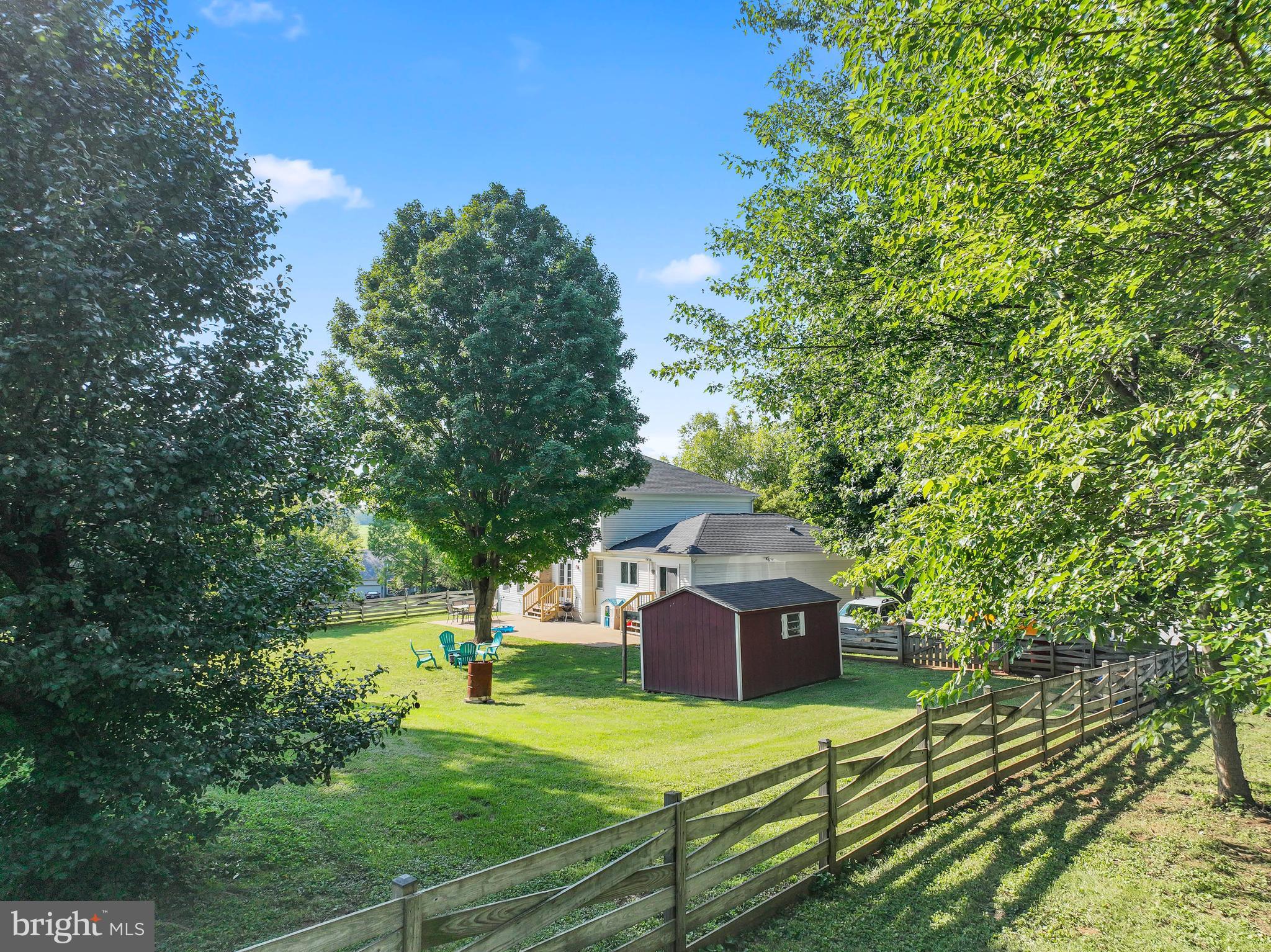 STEEPLE CHASE - Residential