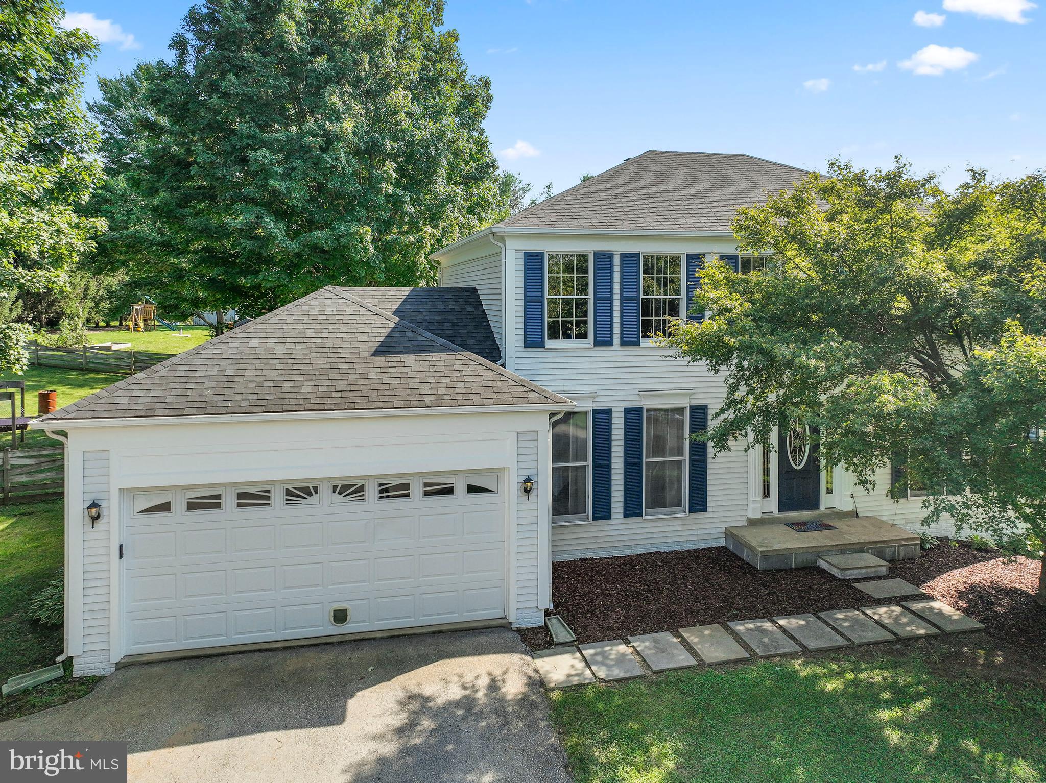 STEEPLE CHASE - Residential