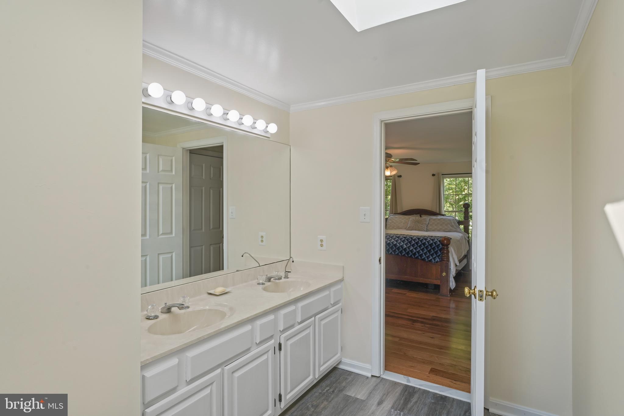 STEEPLE CHASE - Residential