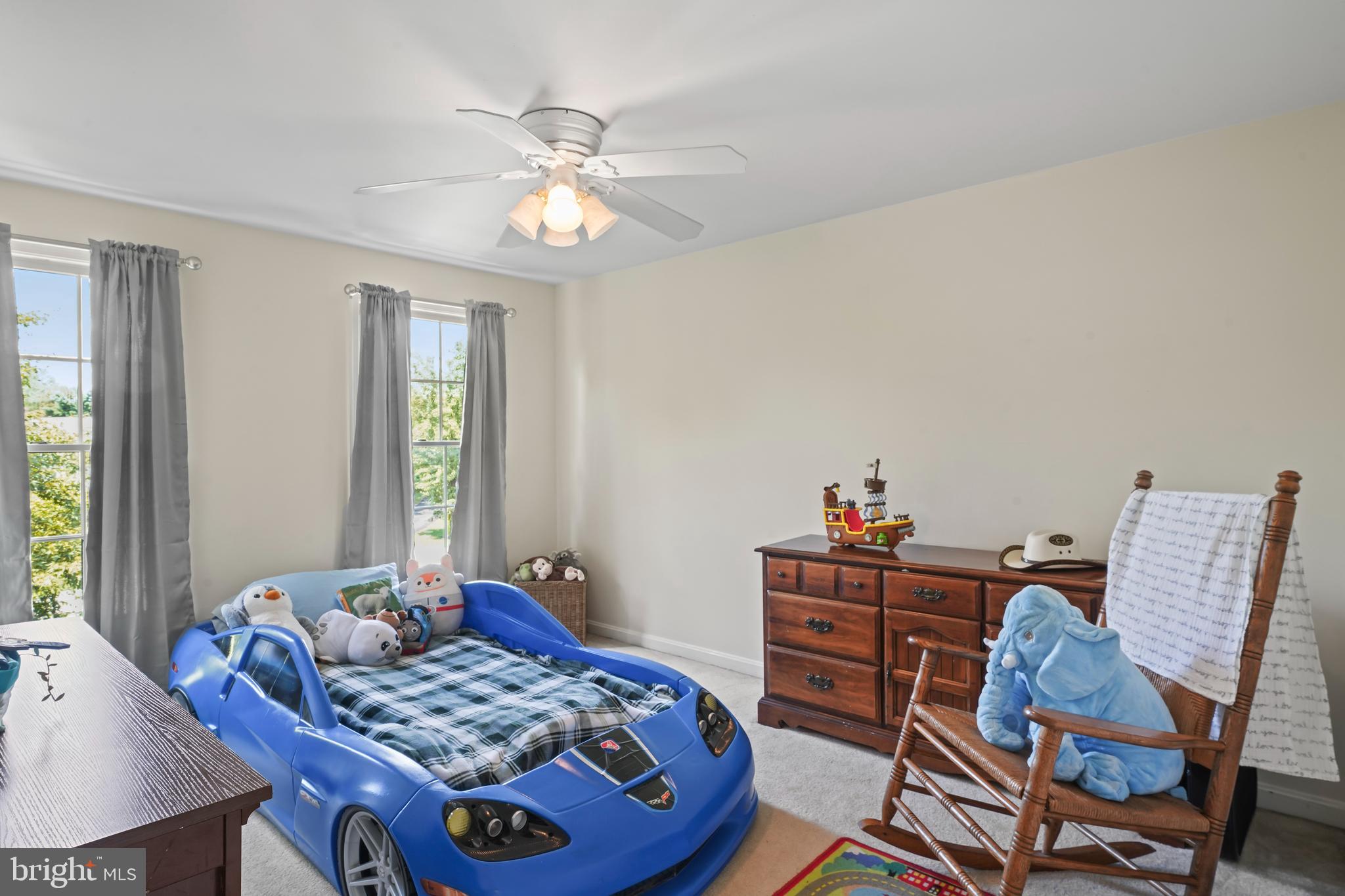 STEEPLE CHASE - Residential