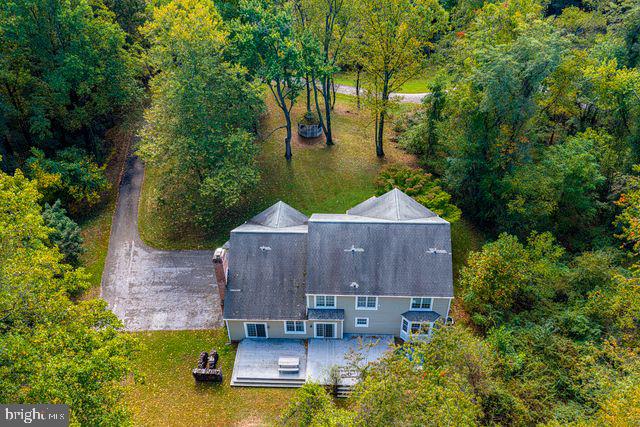 16 GRACE RIDGE COURT