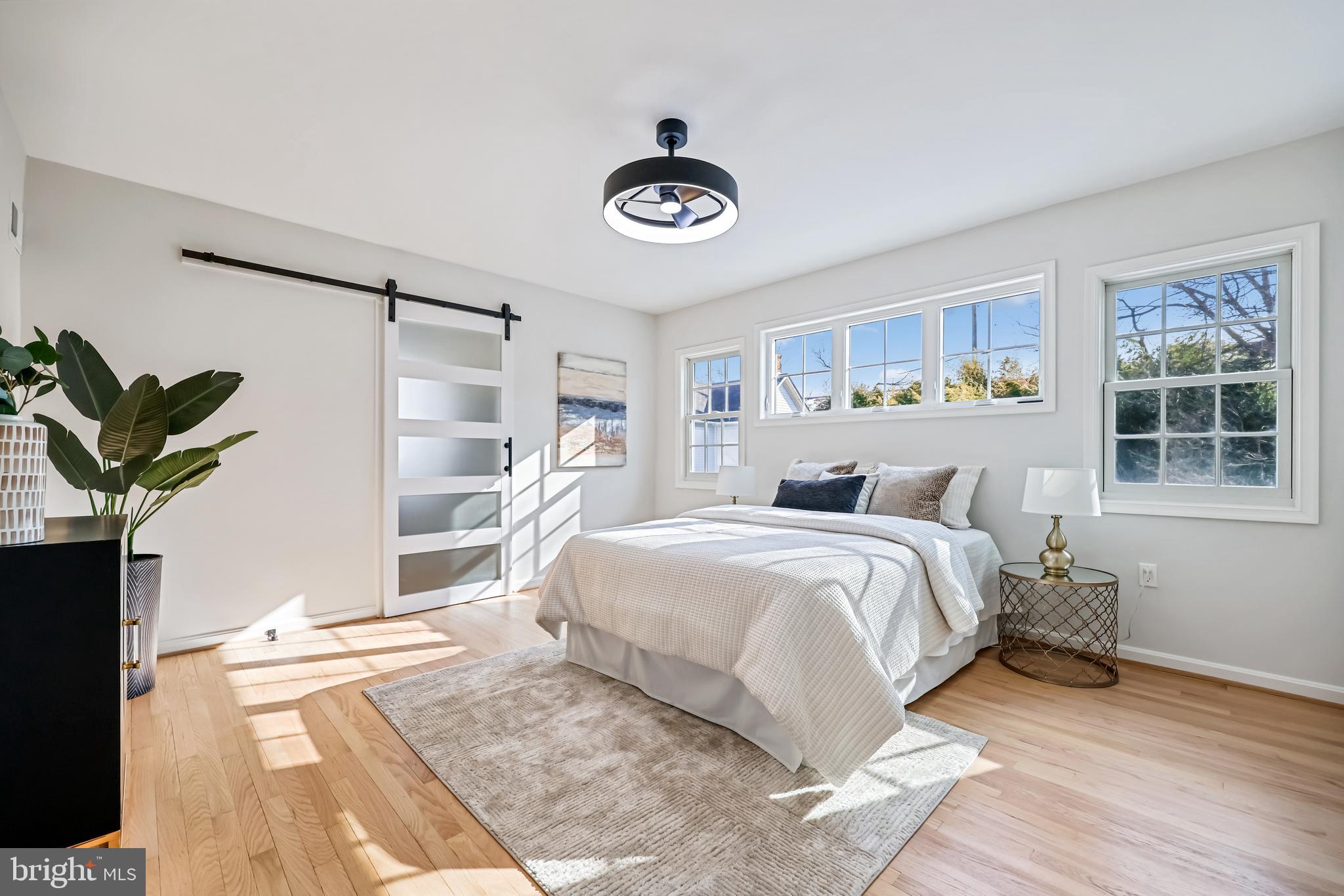 ROCKDALE - Residential