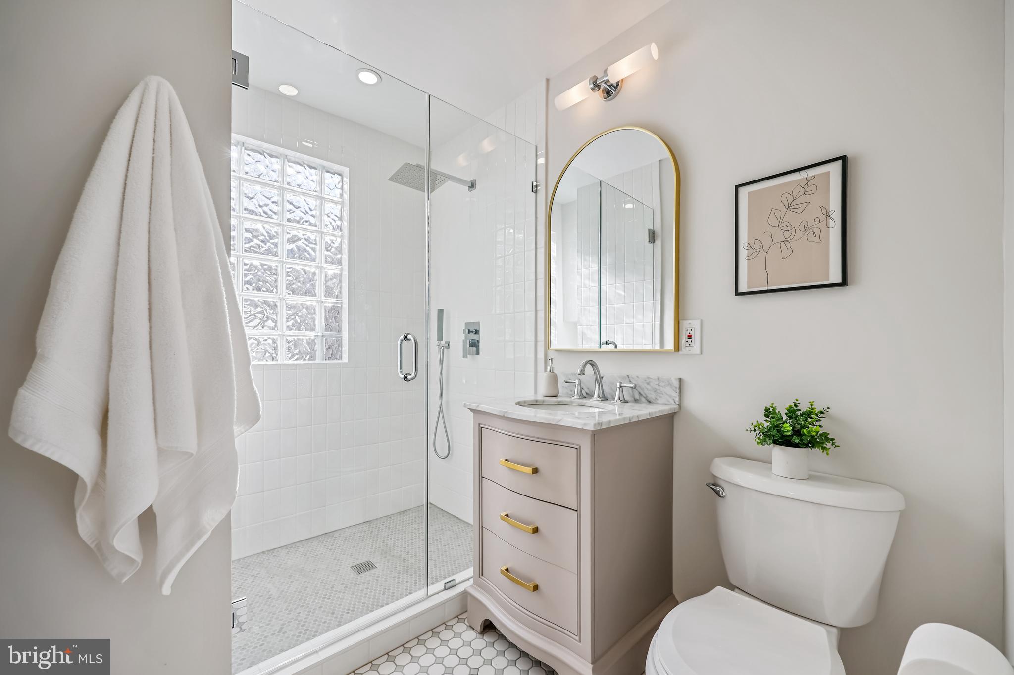 ROCKDALE - Residential