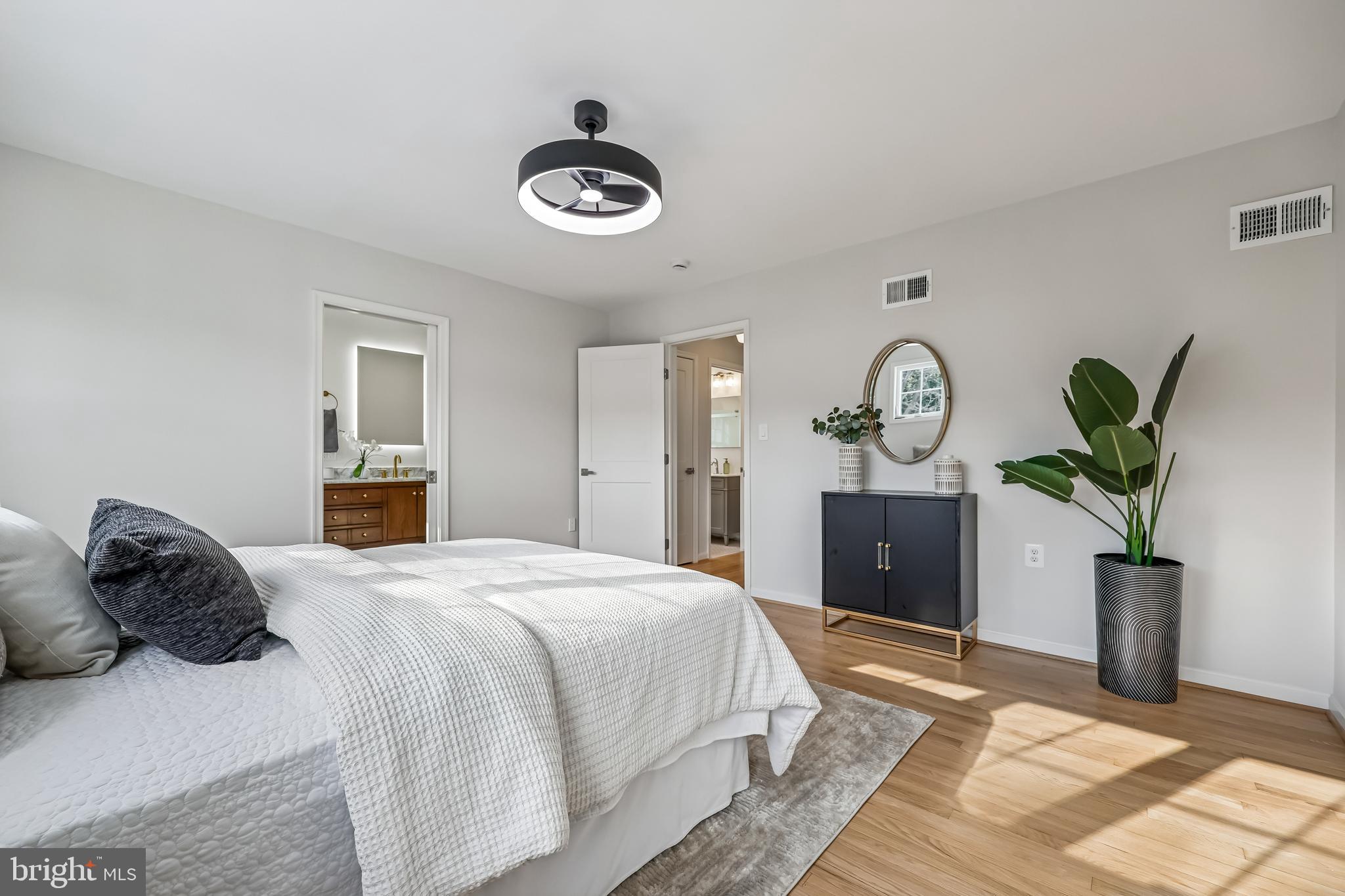 ROCKDALE - Residential