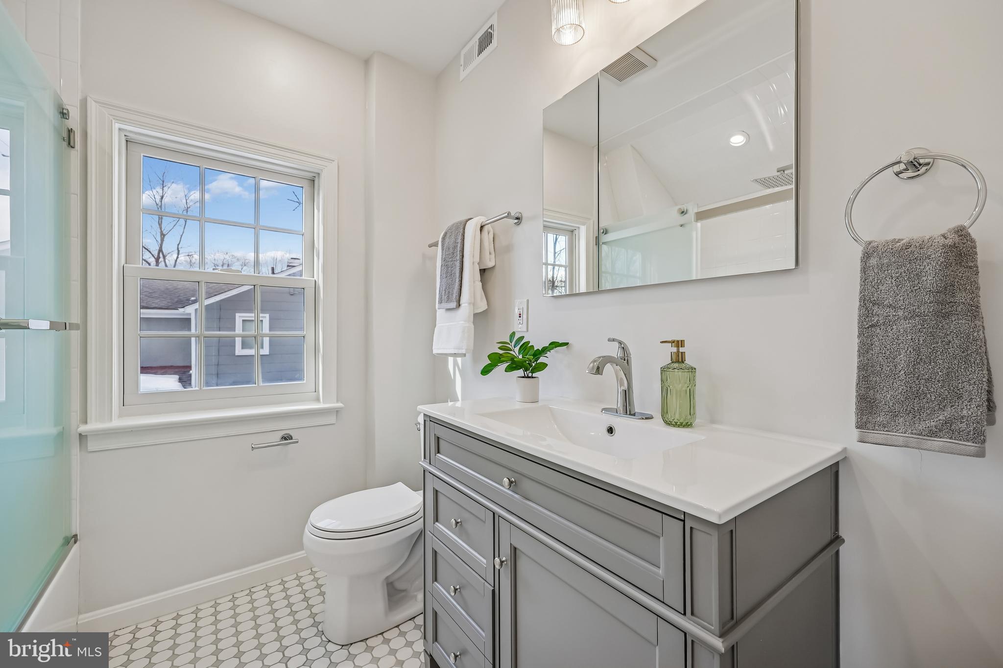 ROCKDALE - Residential