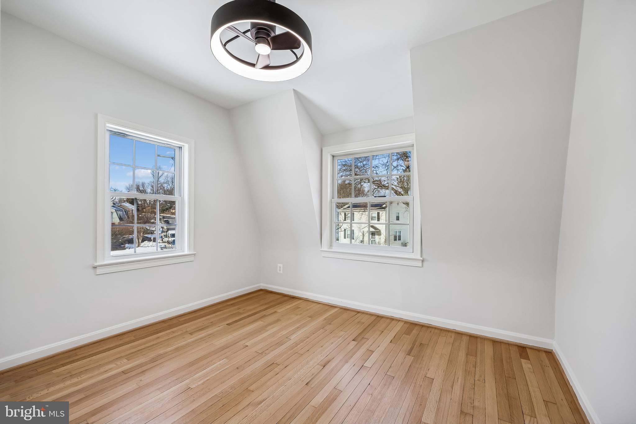 ROCKDALE - Residential