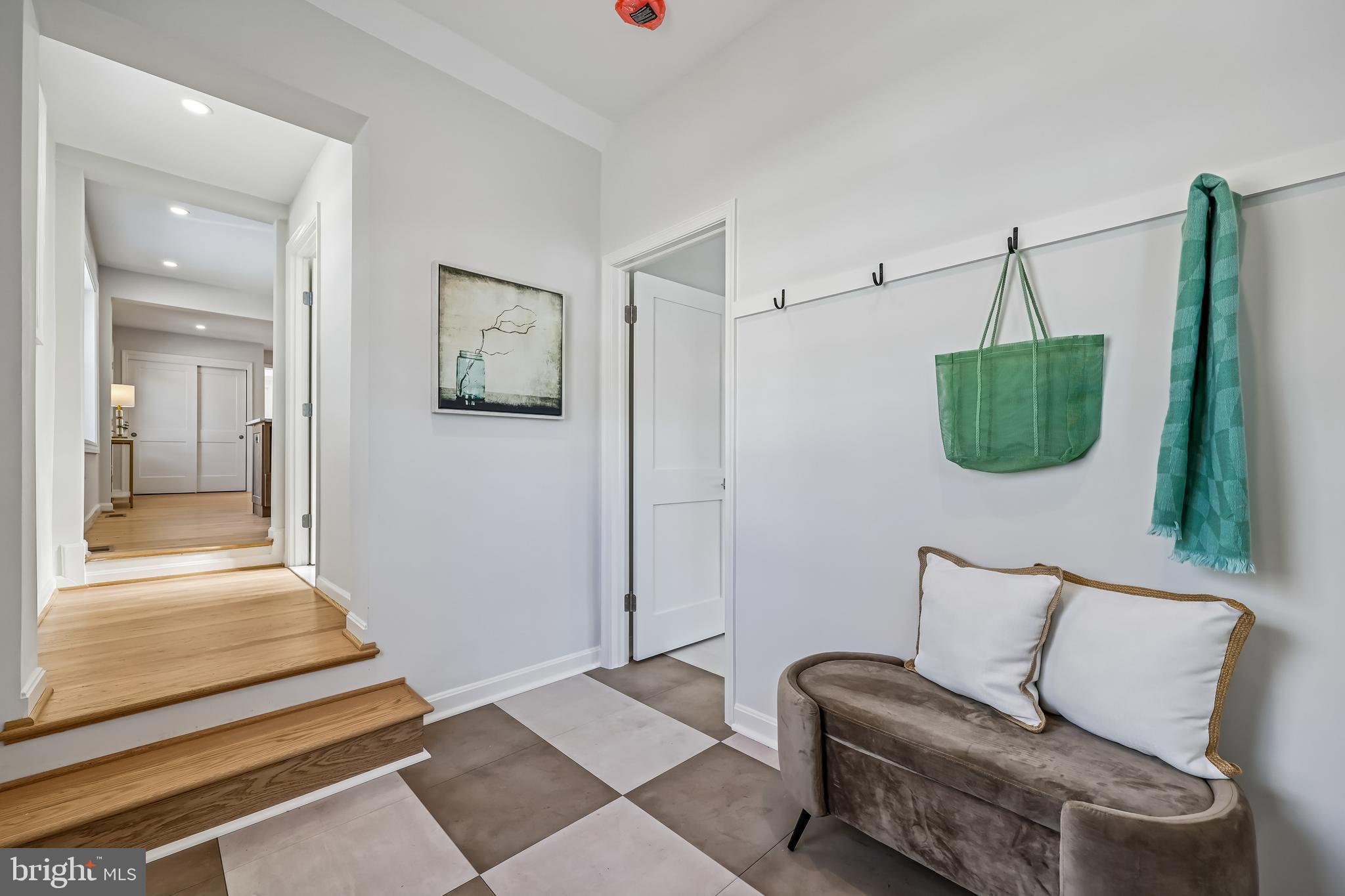 ROCKDALE - Residential