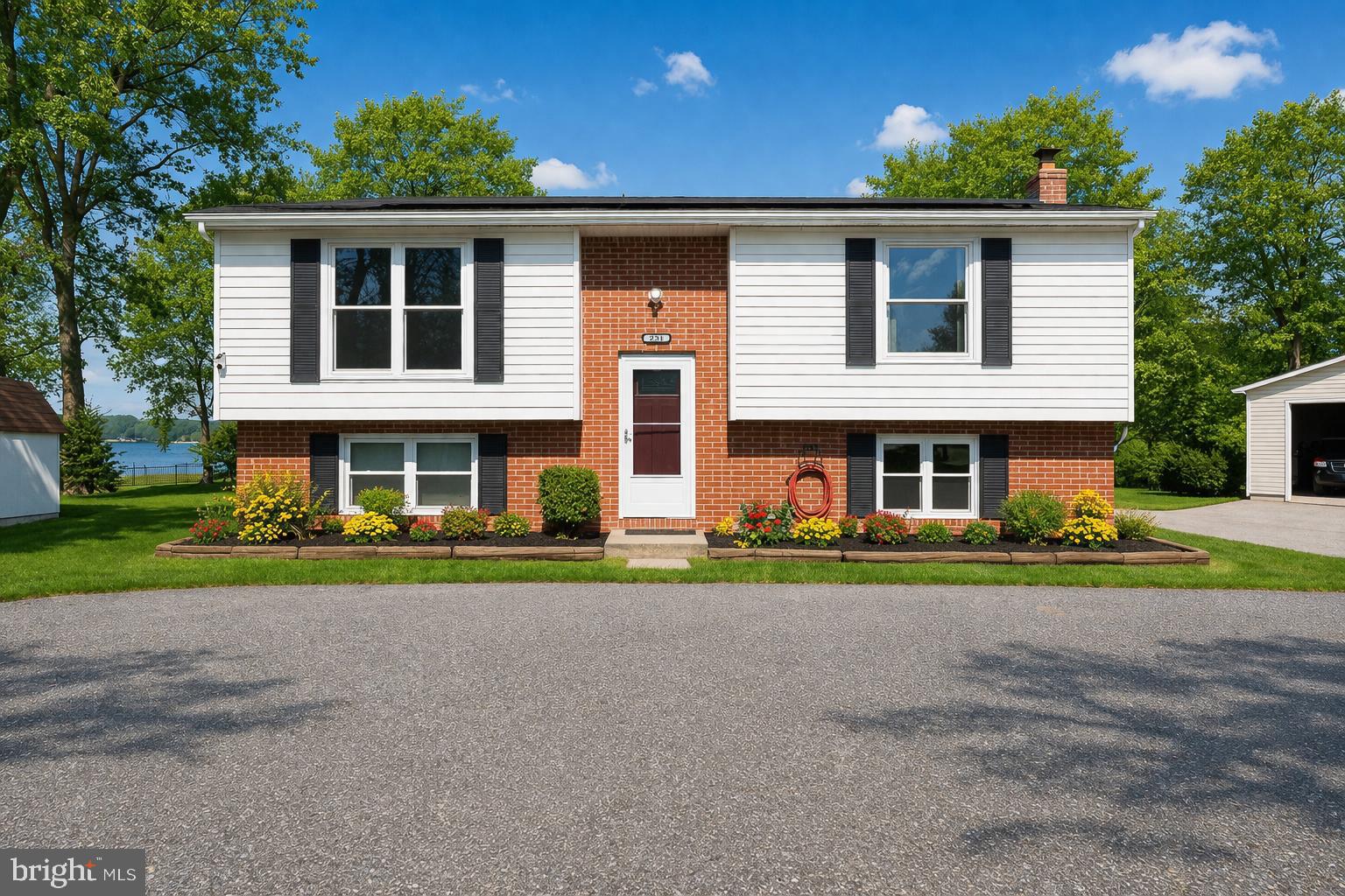 MIDDLEBOROUGH - Residential