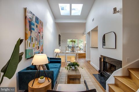 1713 18TH STREET NW A WASHINGTON DC 20009