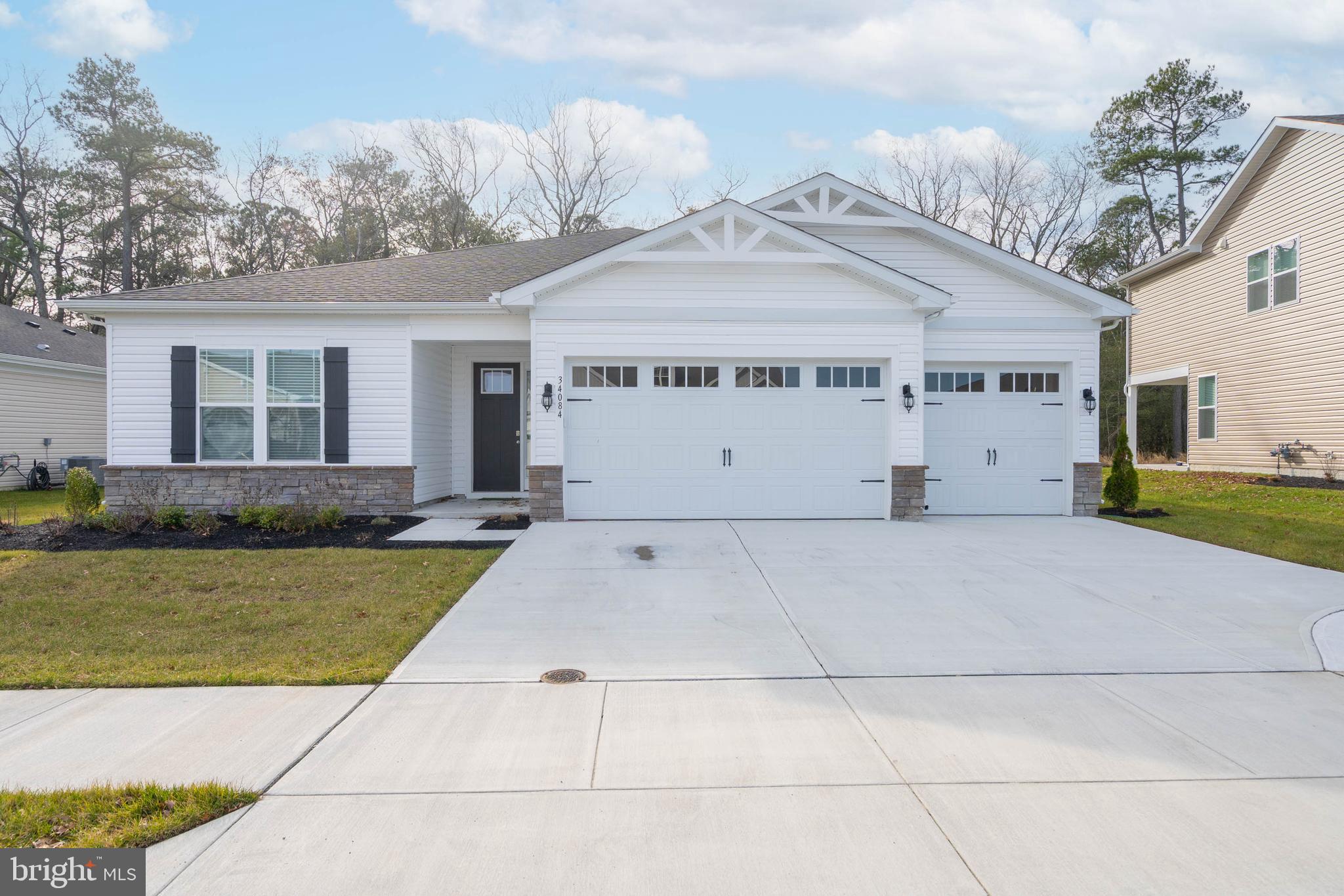 34084 SKYFLOWER LOOP