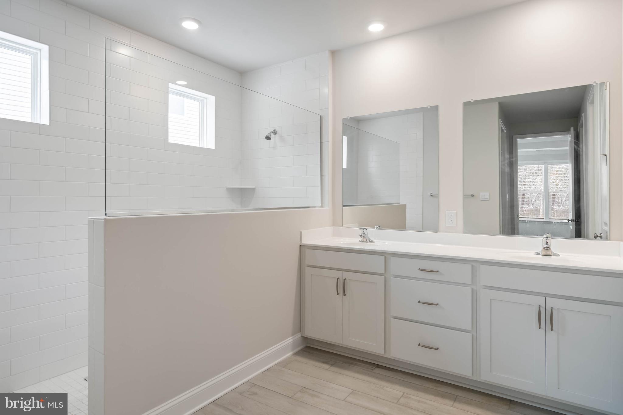 HEADWATER COVE - Residential