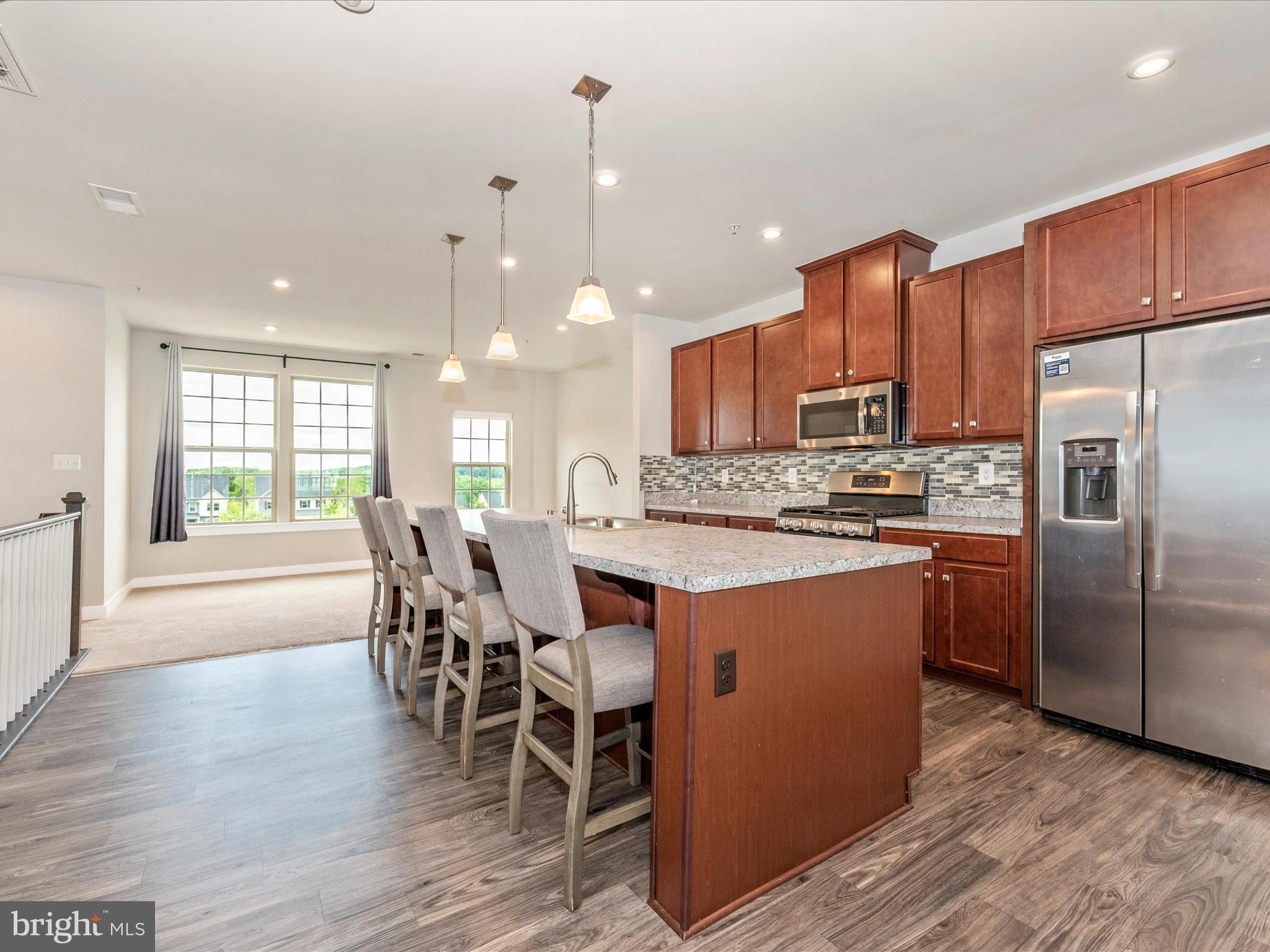 OAKDALE VILLAGE - Residential