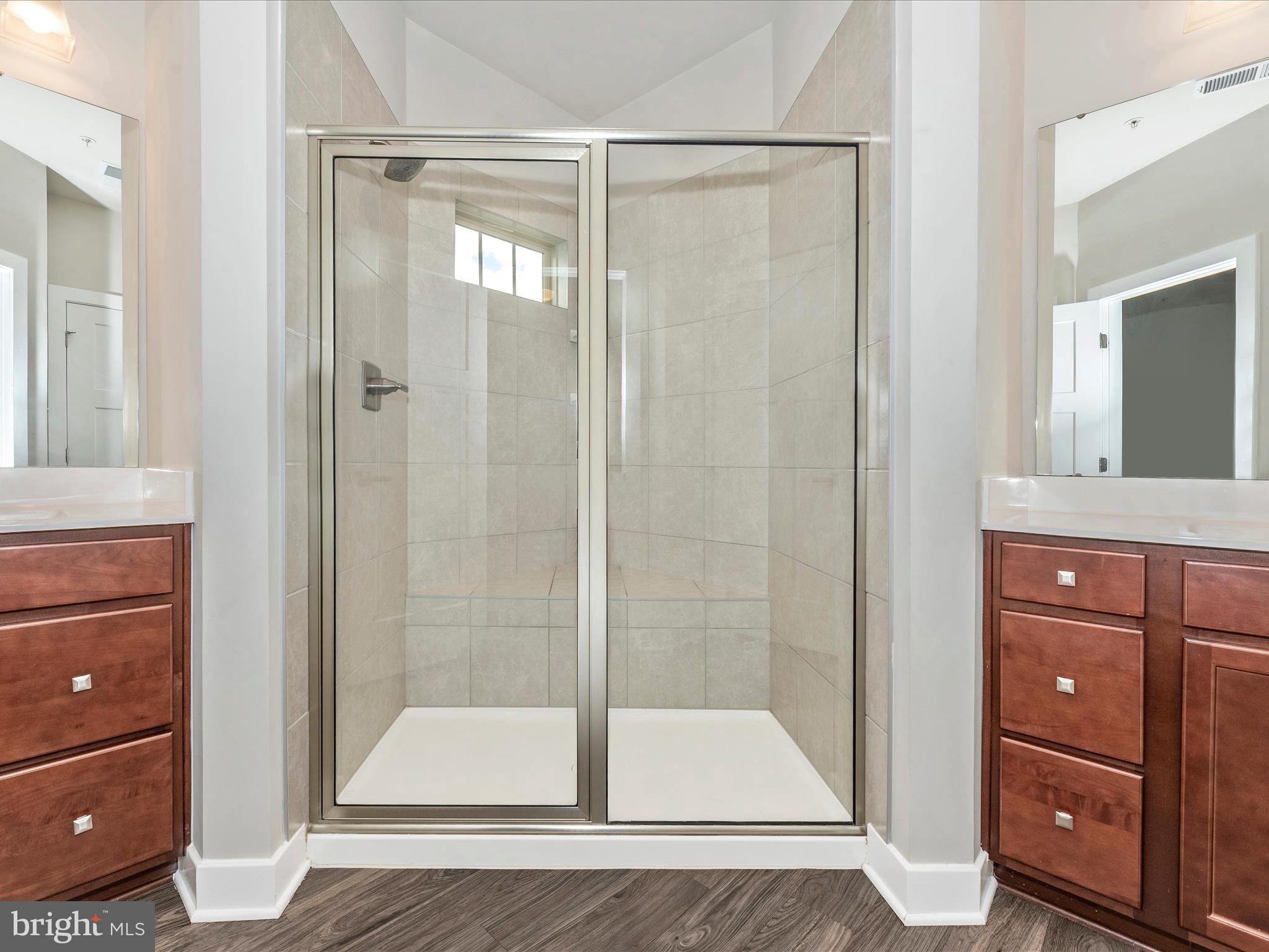 OAKDALE VILLAGE - Residential