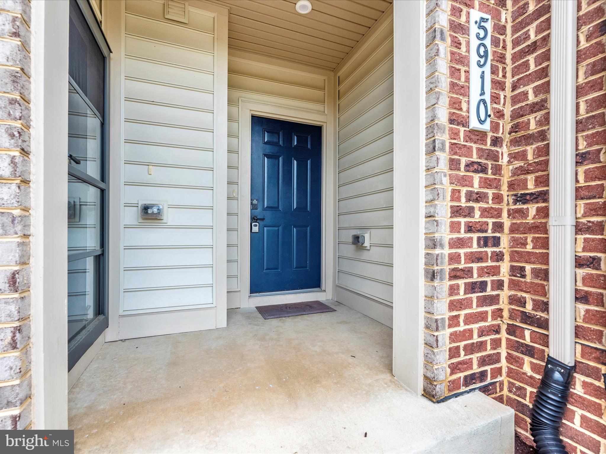 OAKDALE VILLAGE - Residential