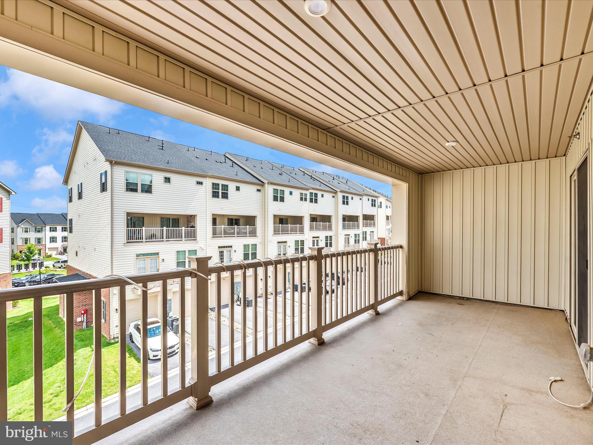 OAKDALE VILLAGE - Residential