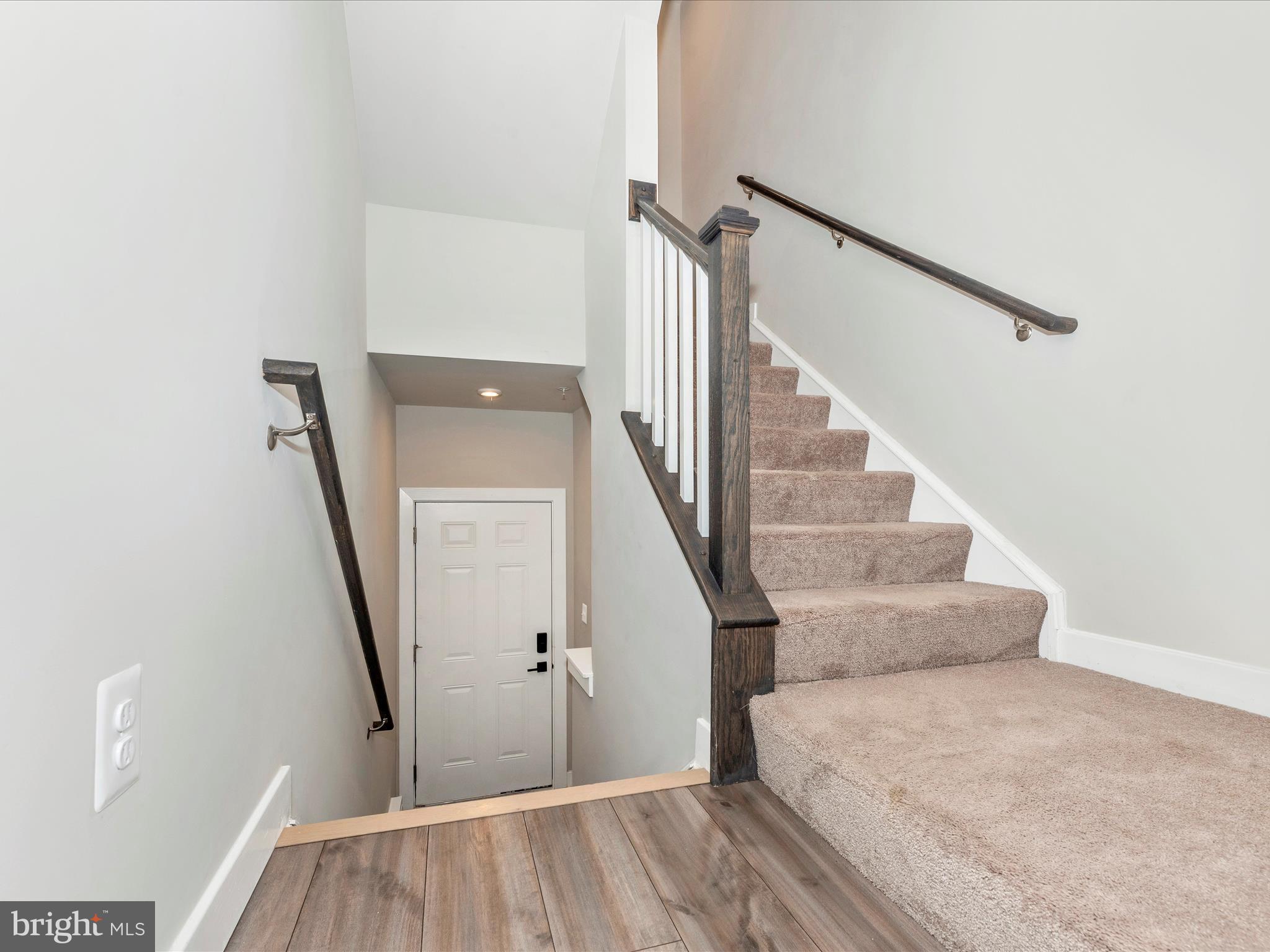 OAKDALE VILLAGE - Residential