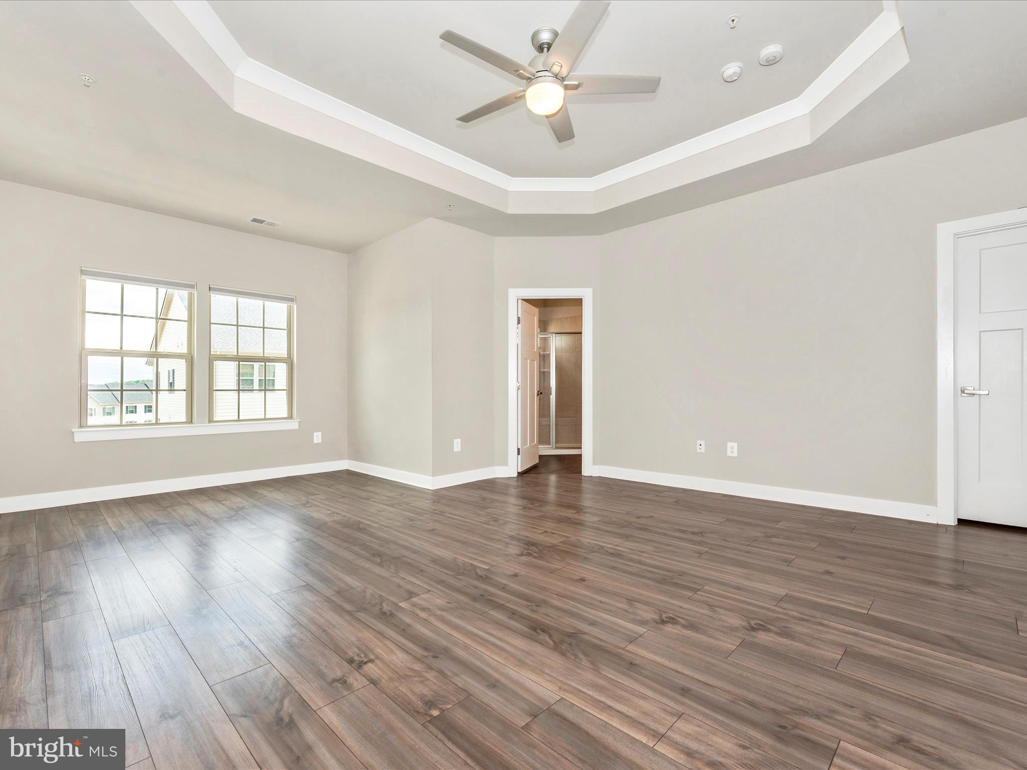 OAKDALE VILLAGE - Residential