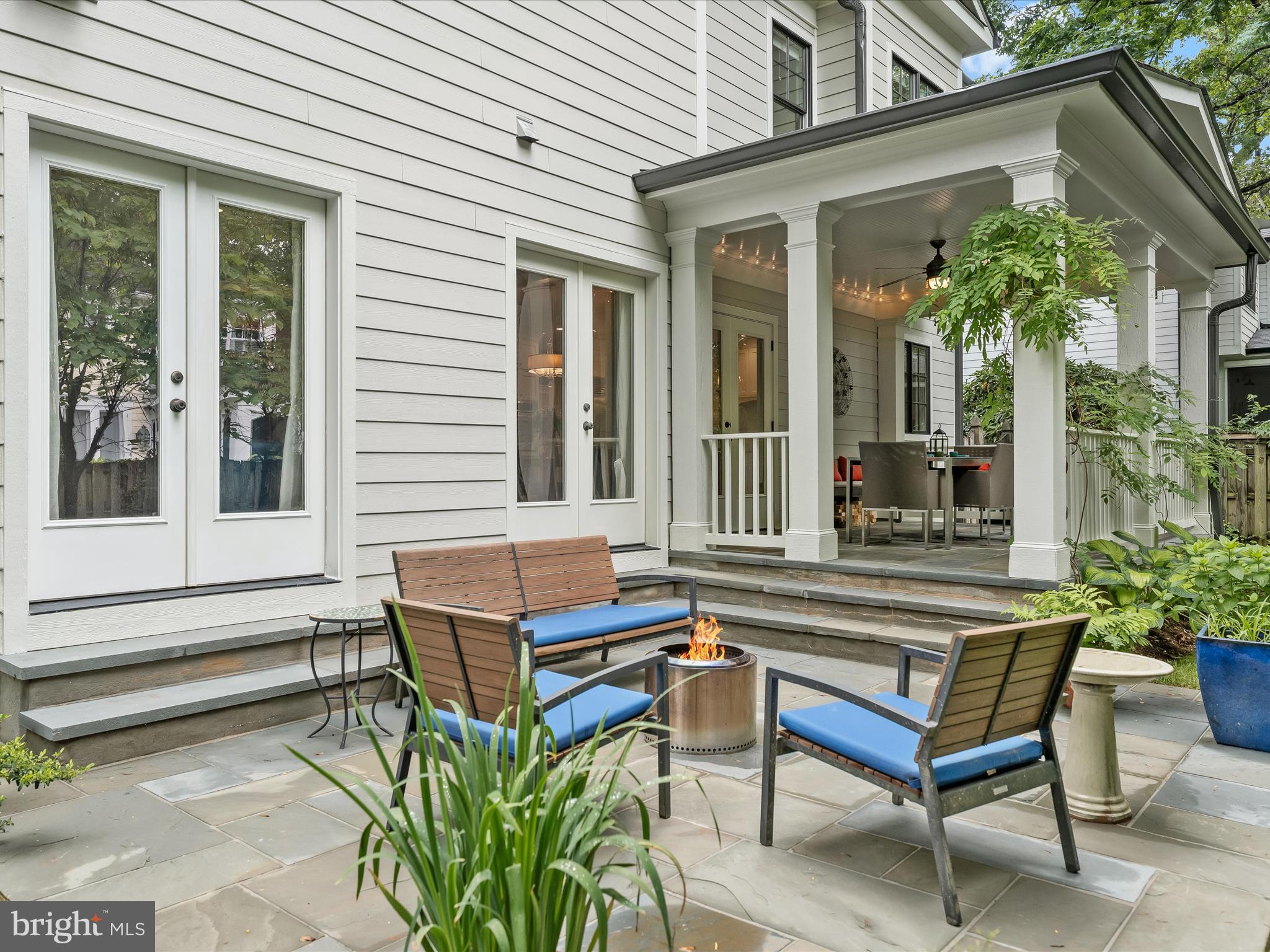 WOODHAVEN - Residential