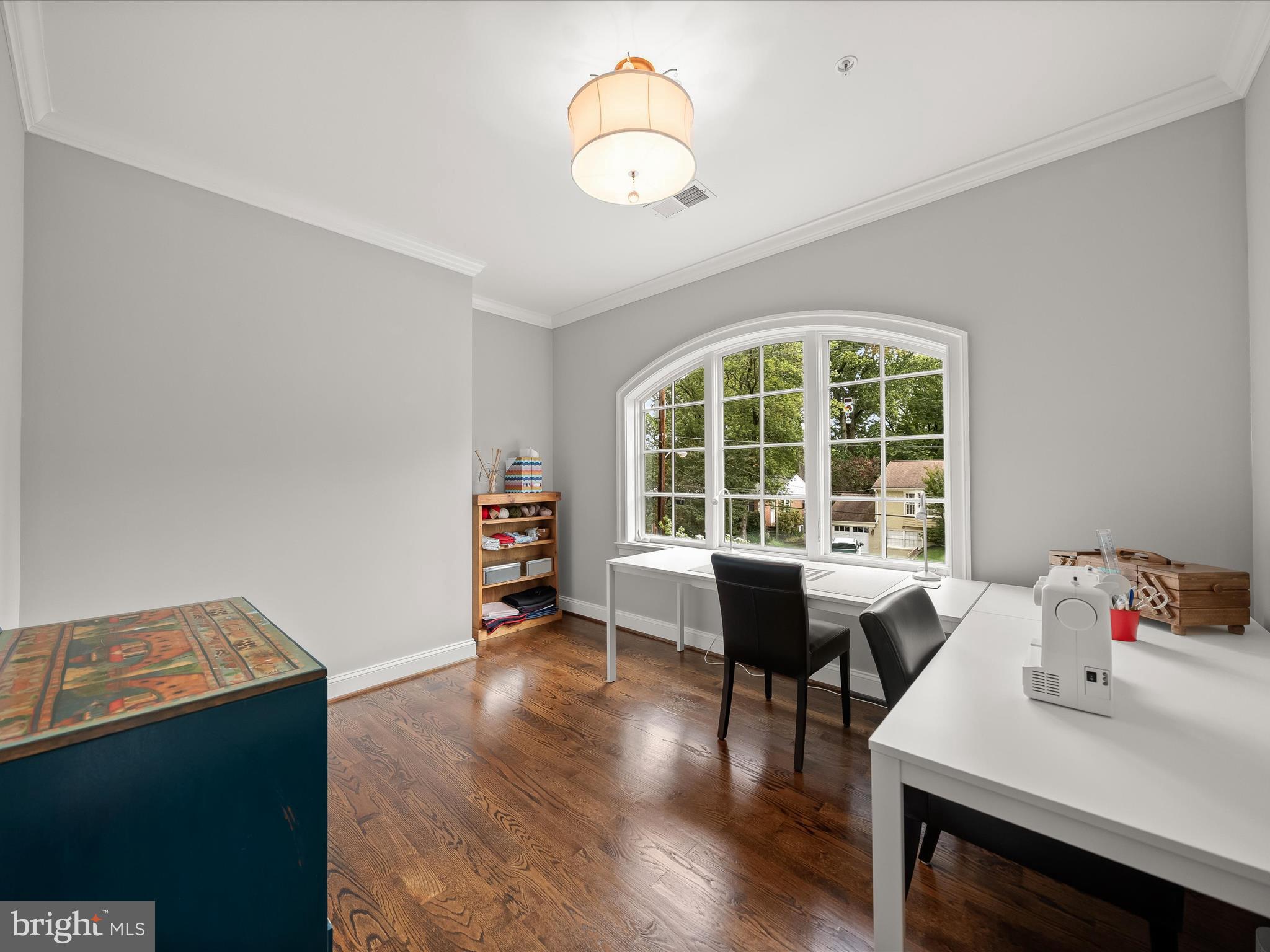 WOODHAVEN - Residential