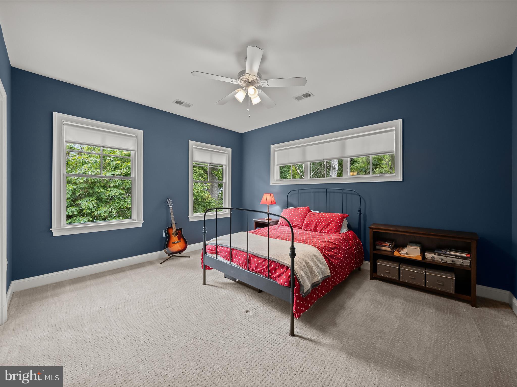 WOODHAVEN - Residential