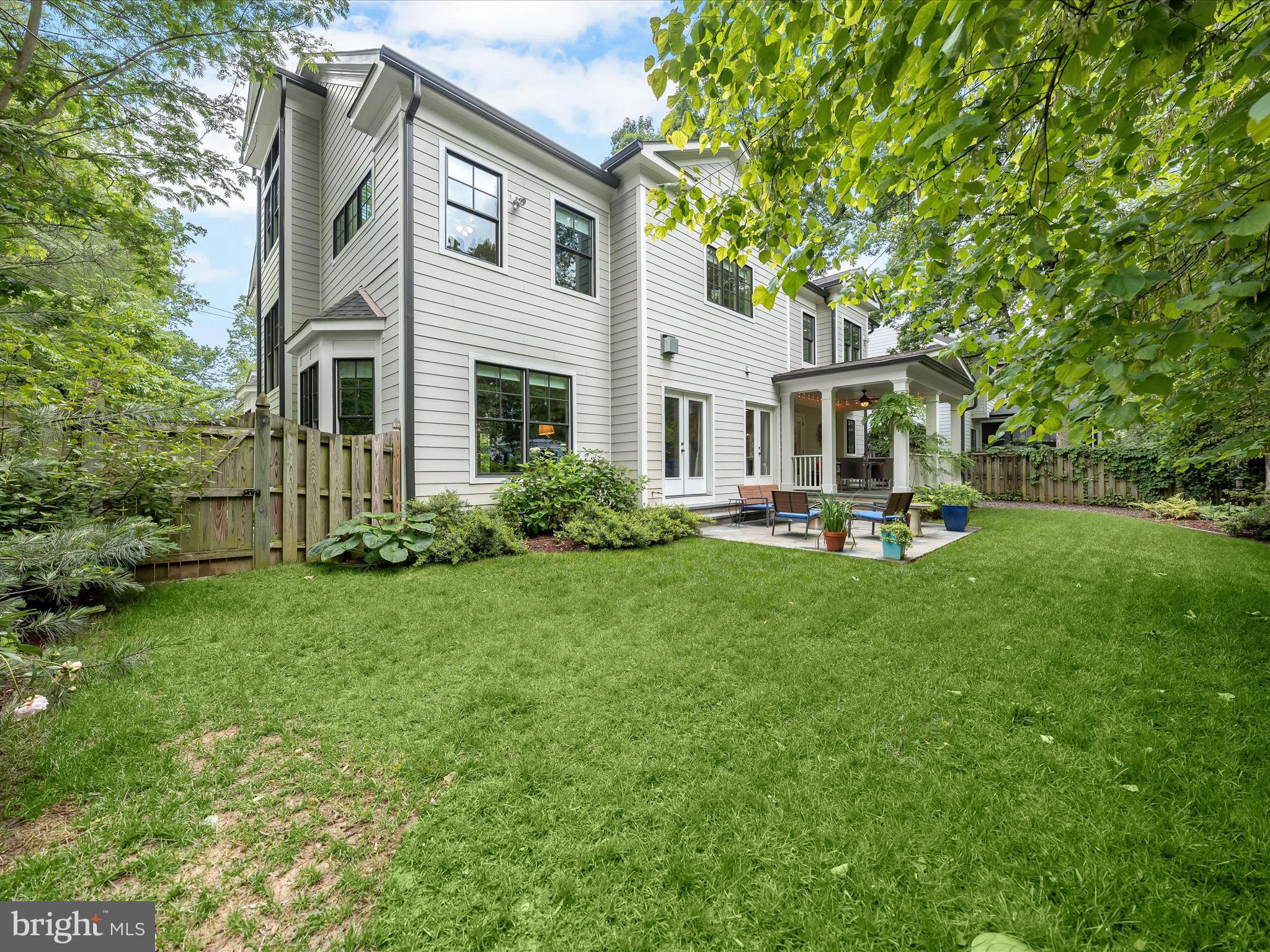 WOODHAVEN - Residential