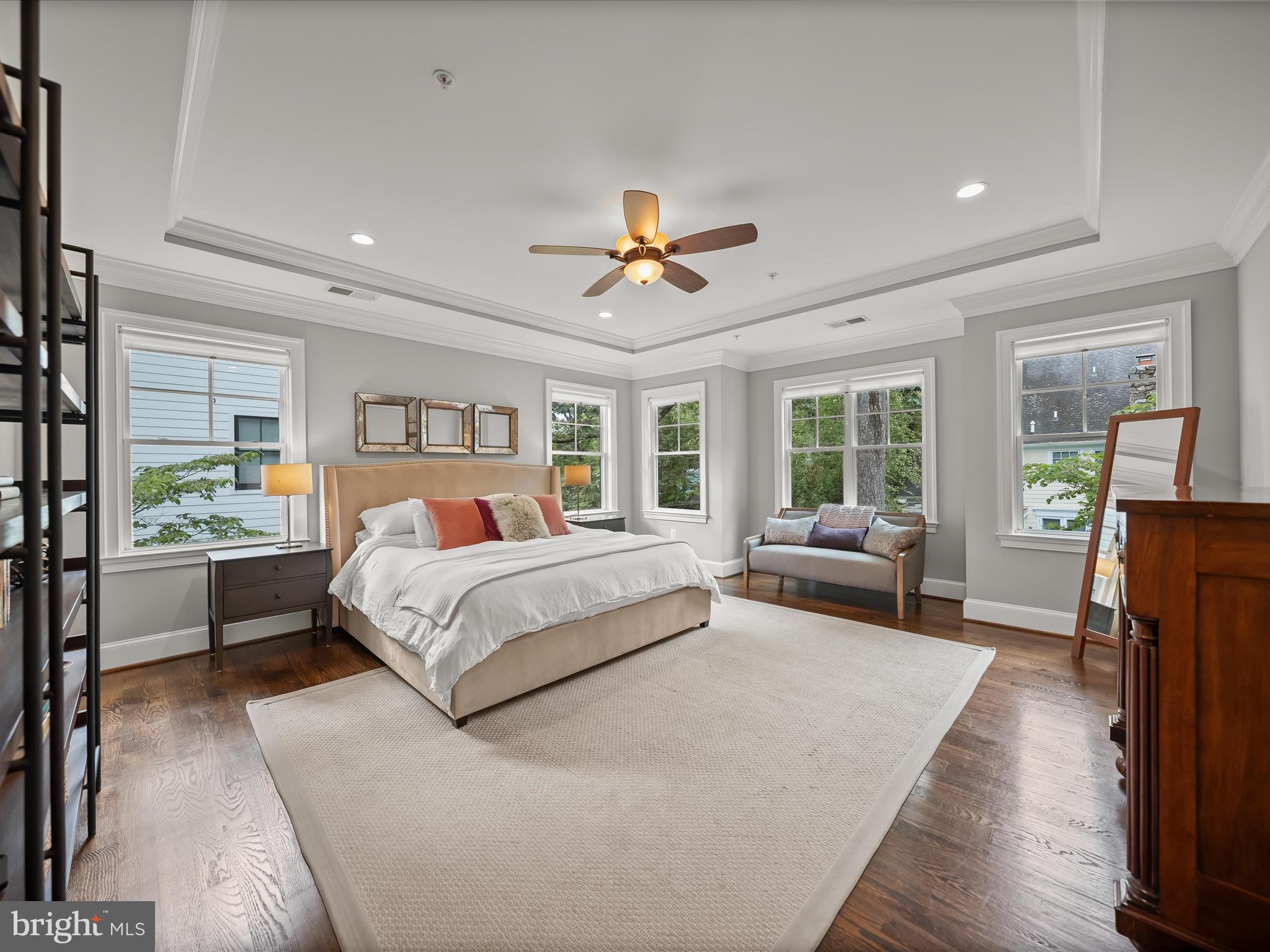 WOODHAVEN - Residential