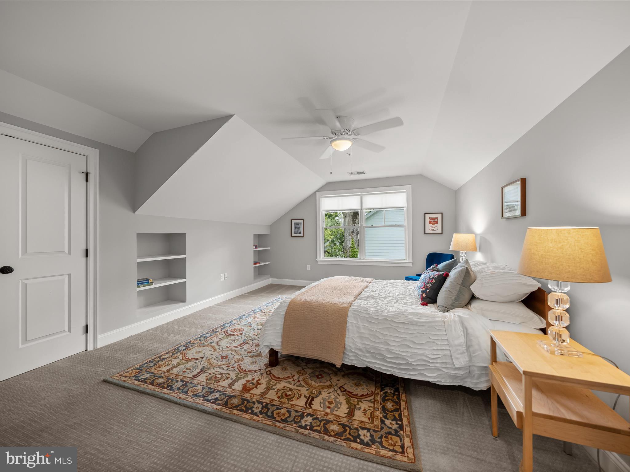 WOODHAVEN - Residential