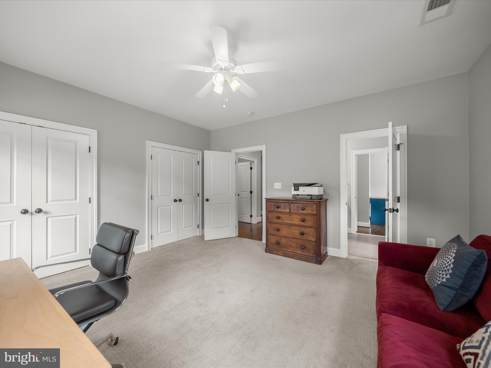 WOODHAVEN - Residential