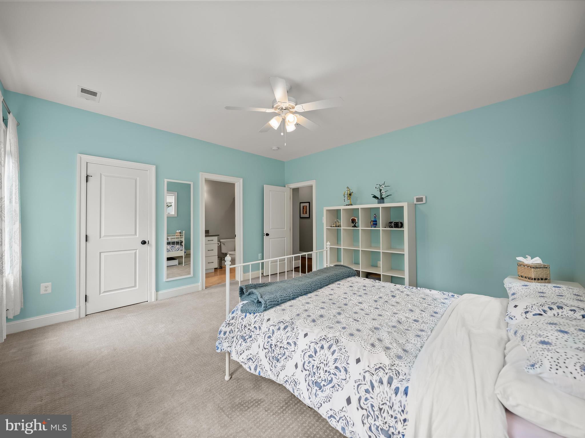 WOODHAVEN - Residential