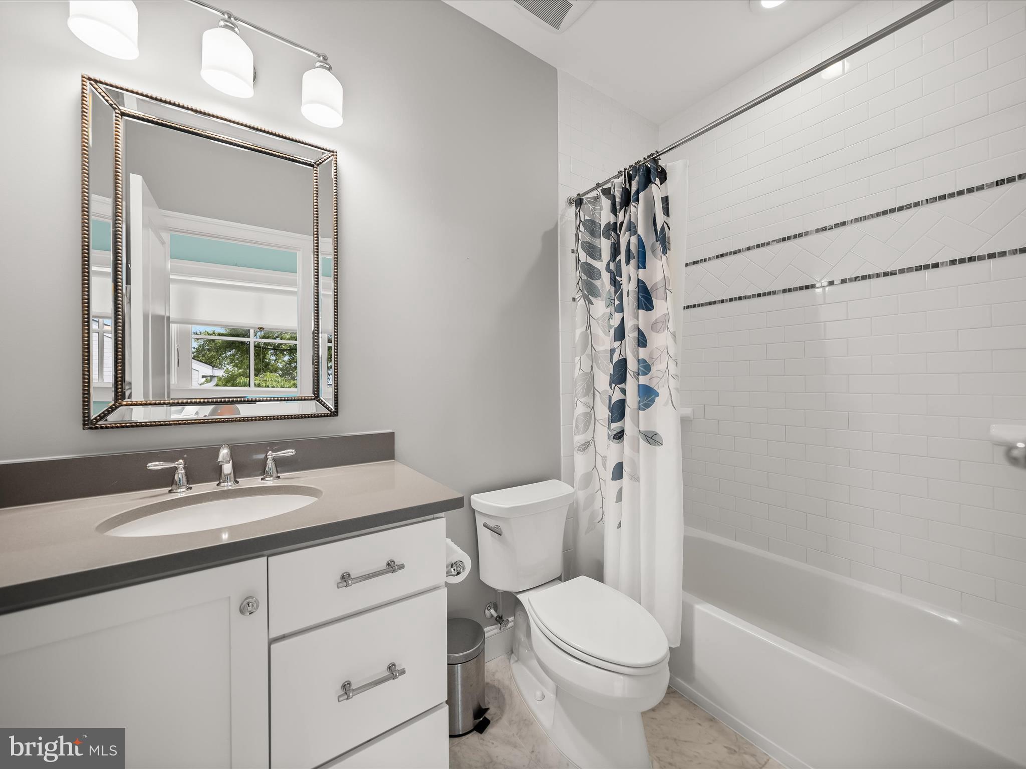 WOODHAVEN - Residential