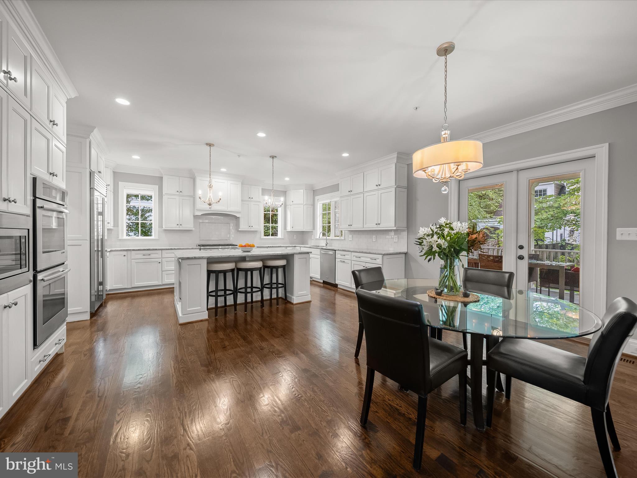 WOODHAVEN - Residential