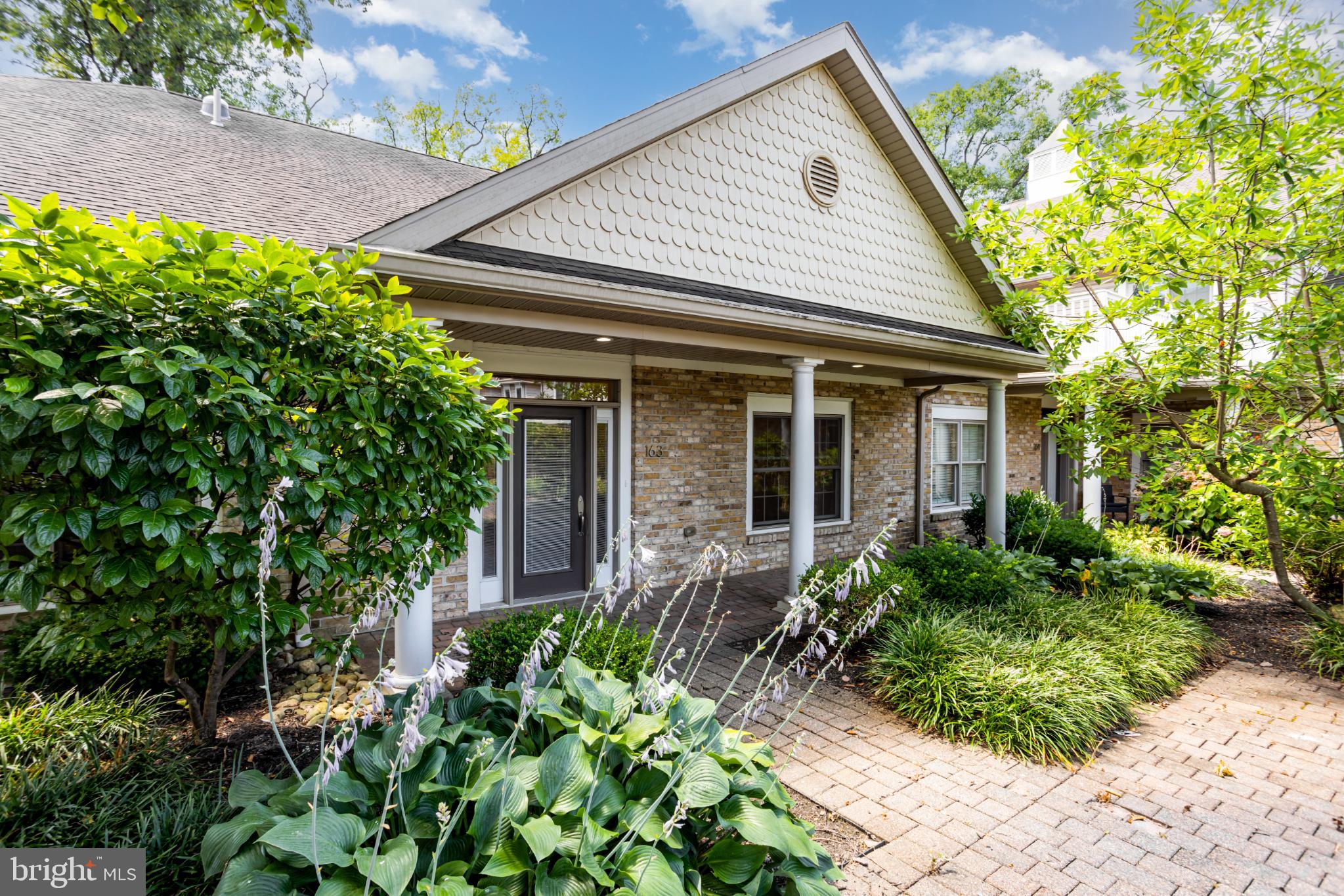 HIGH POINTE IN HERSHEY - Residential Lease